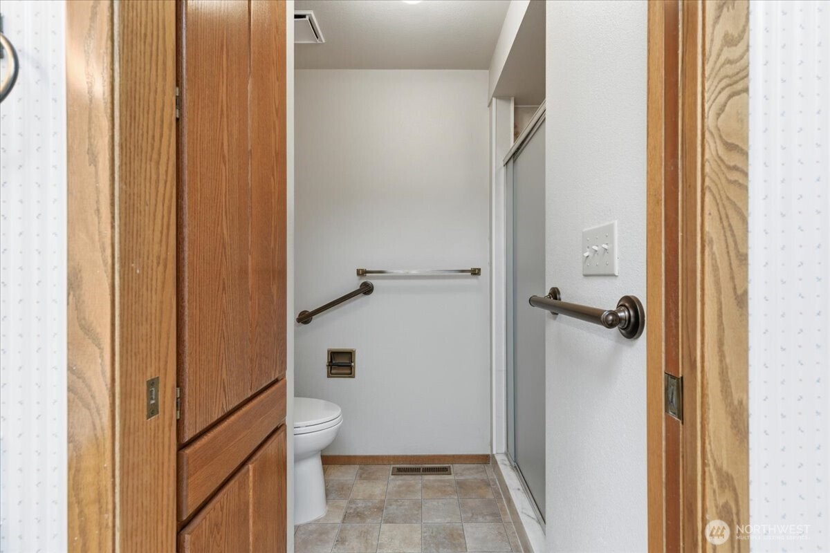 607 Brace Property Photo 22