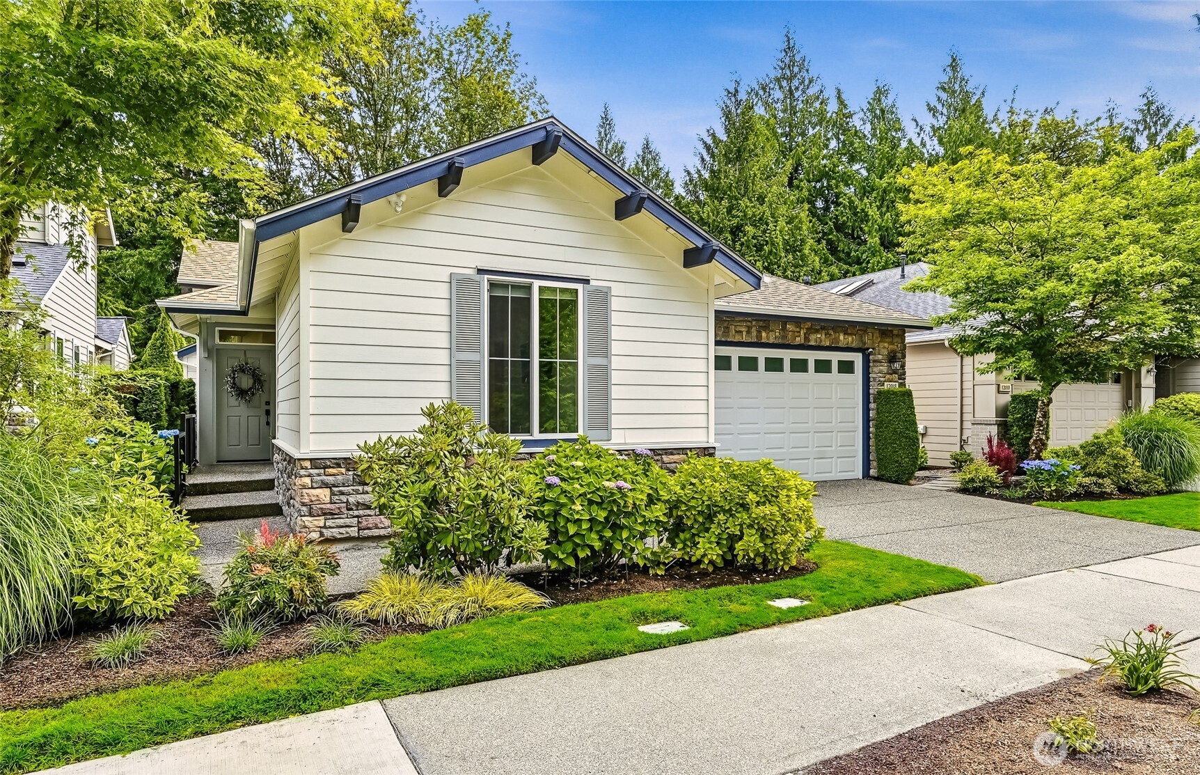 12018 Big Leaf Way Property Photo 1