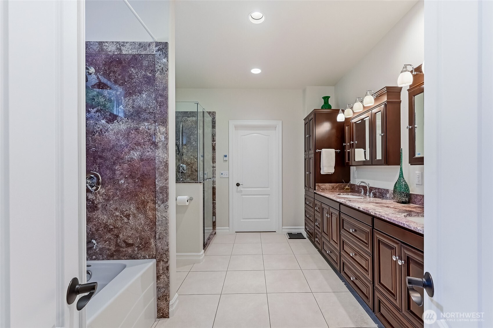 12018 Big Leaf Way Property Photo 24