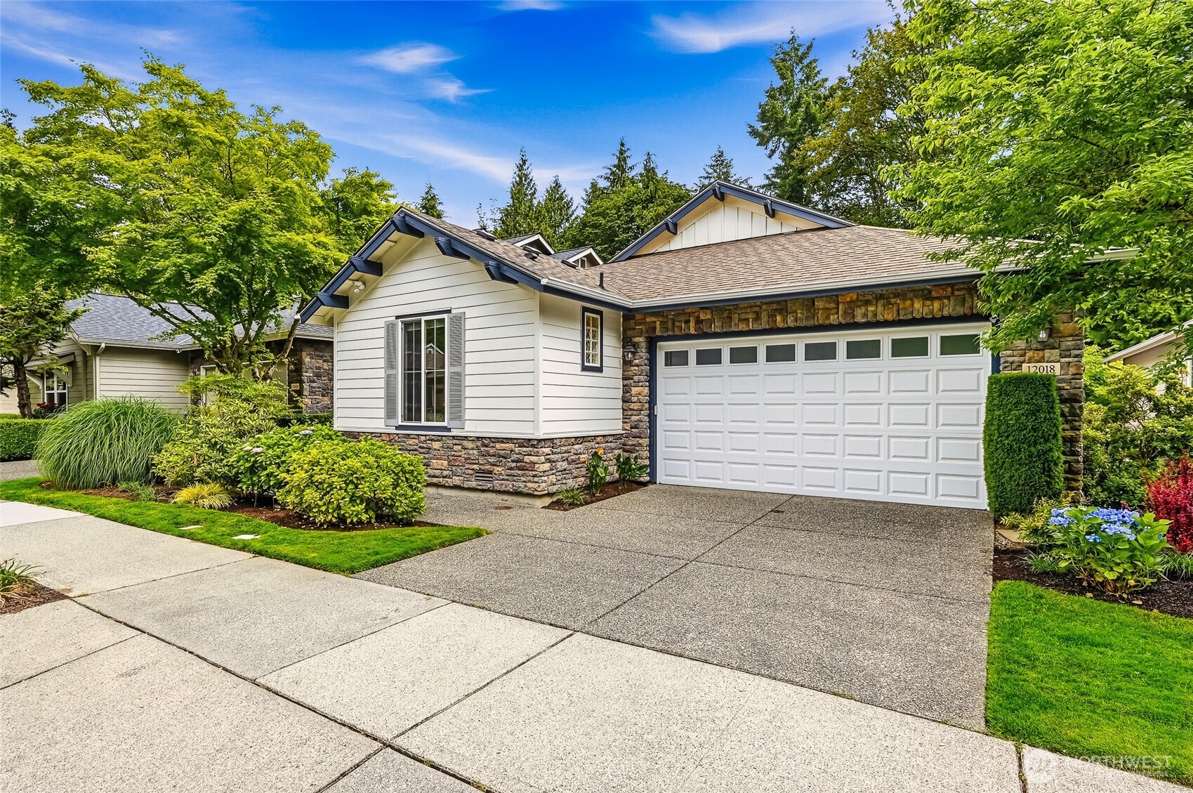 12018 Big Leaf Way Property Photo 35