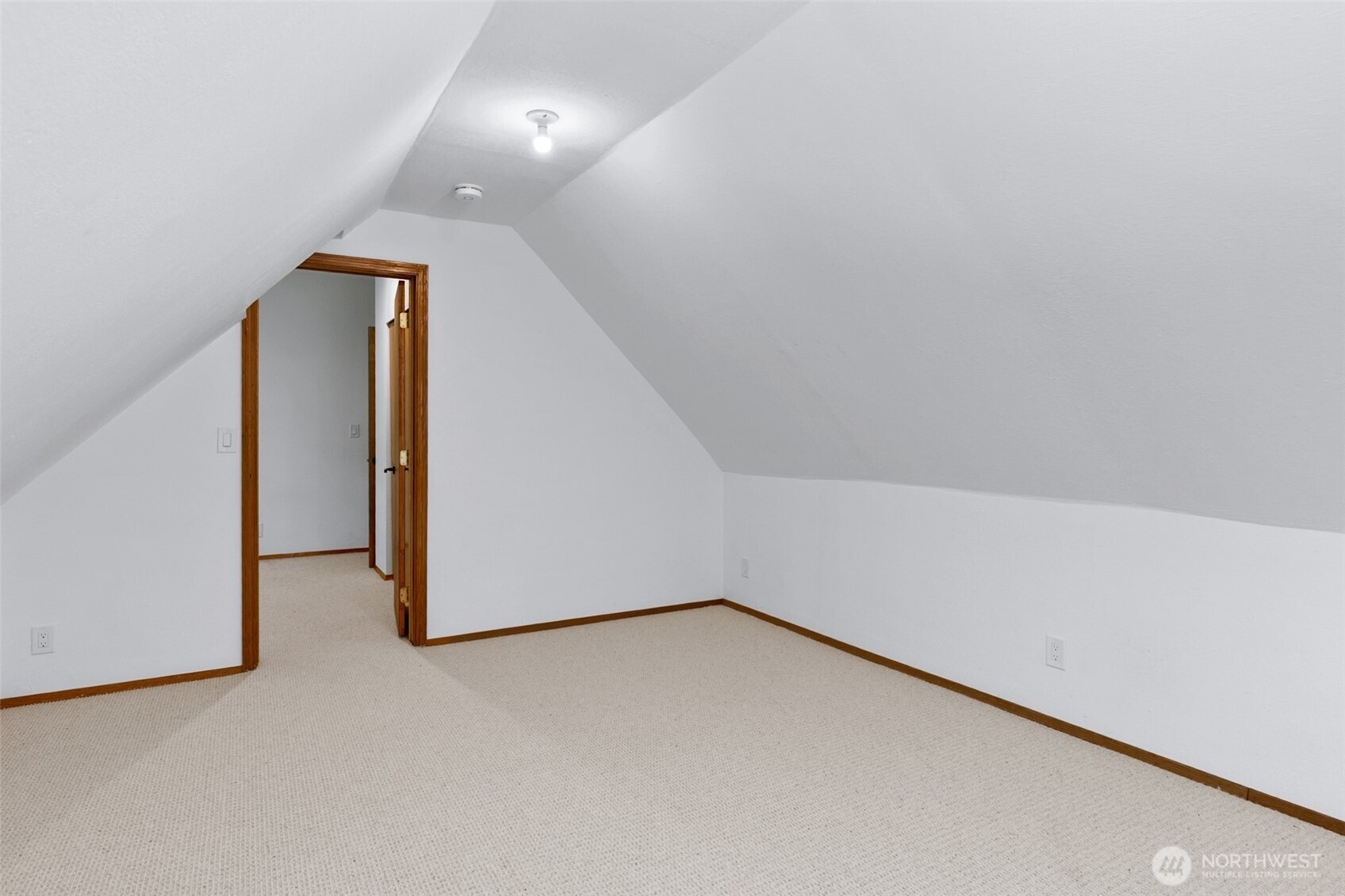 10095 Ne Knight Road Property Photo 22