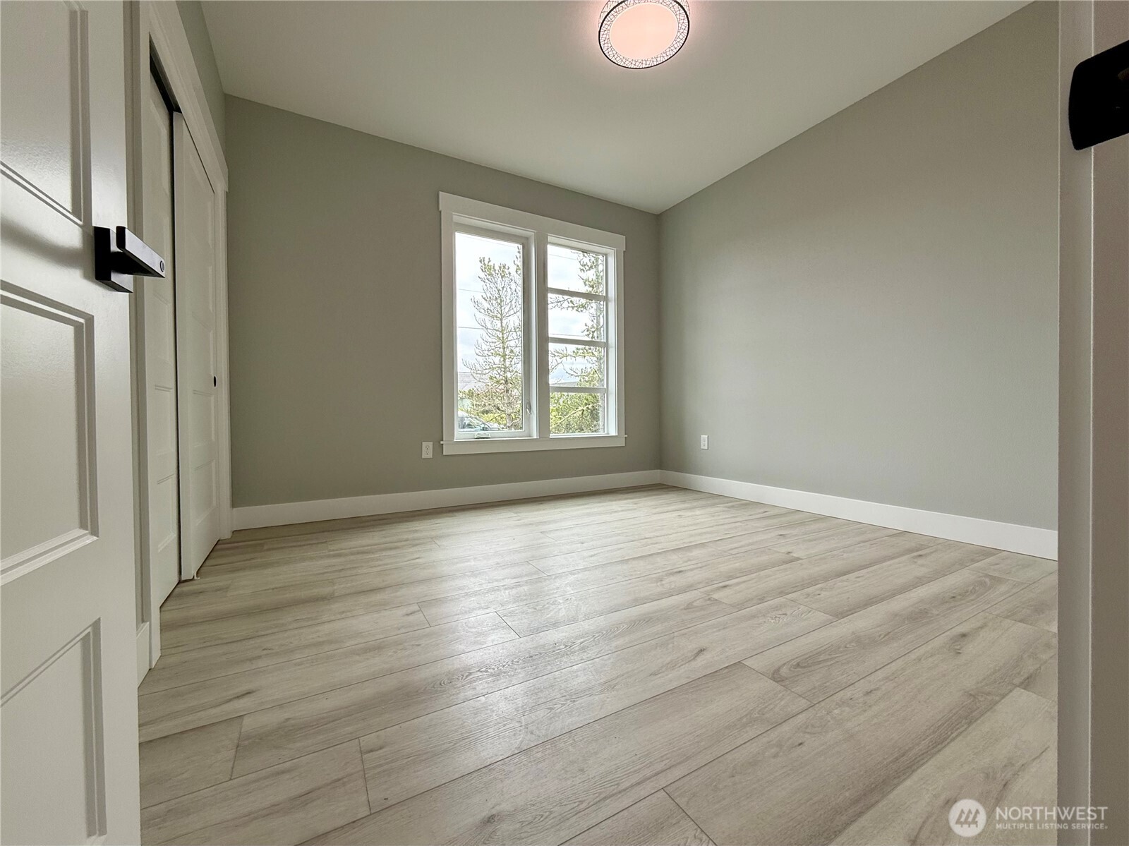 887 Texmar Avenue Property Photo 34