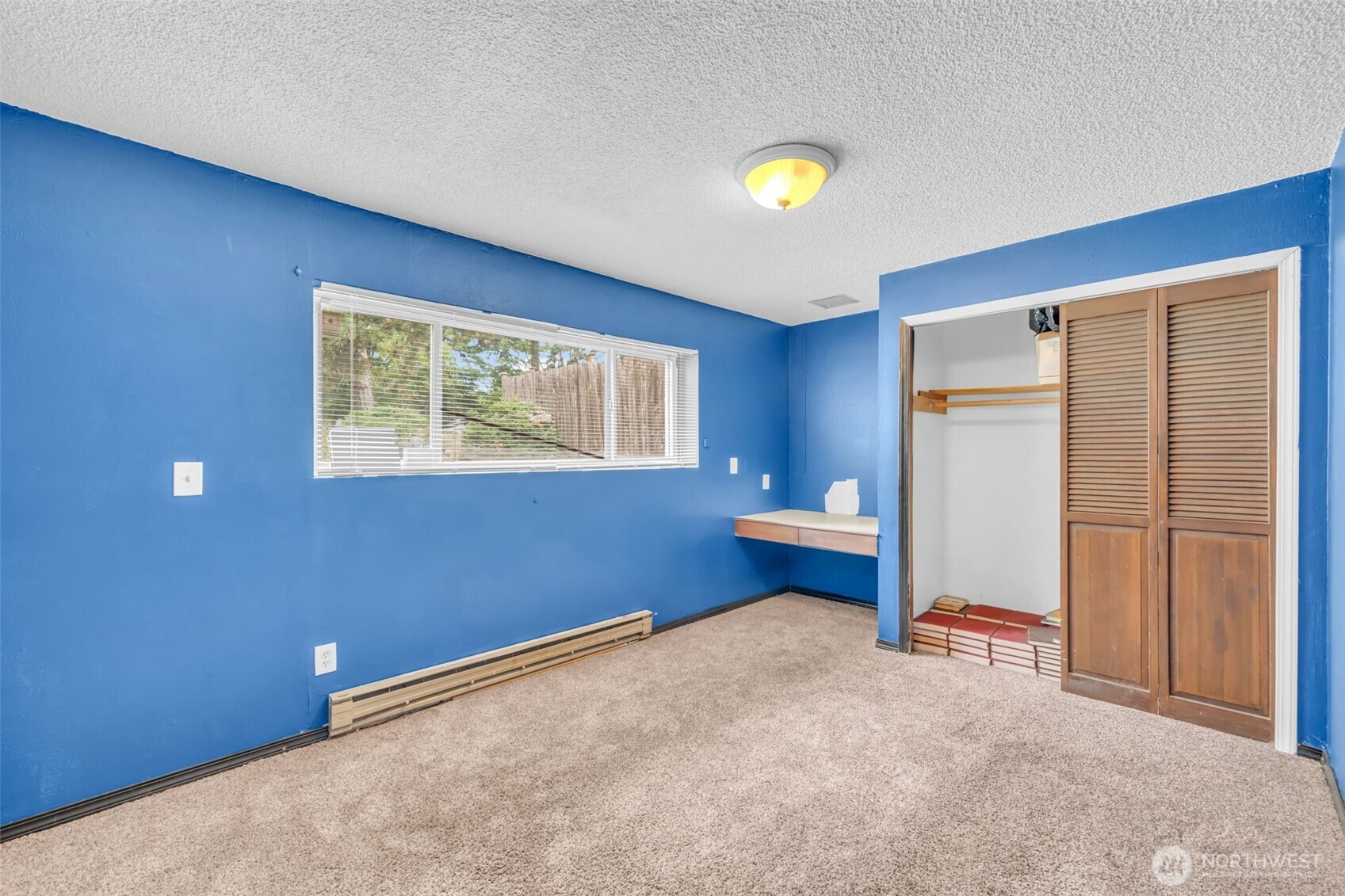 302 N 188th Street Property Photo 13