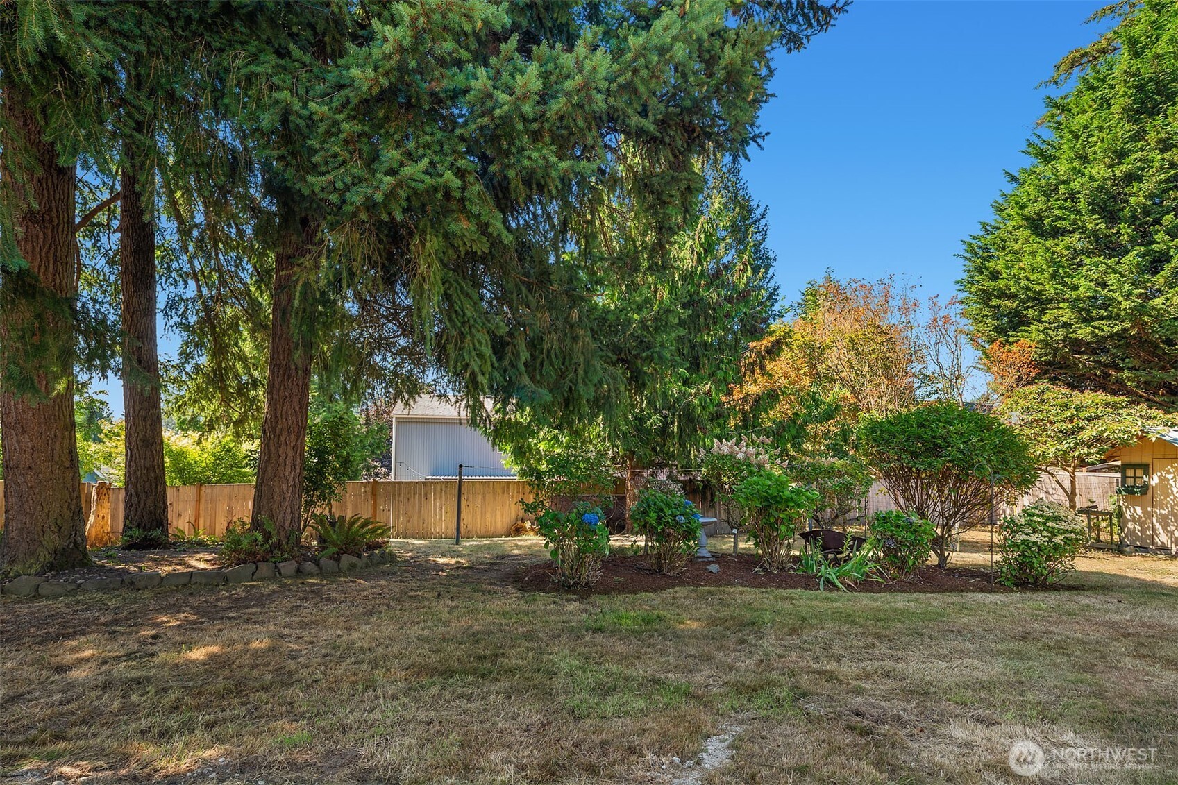 19411 136th Place Property Photo 13