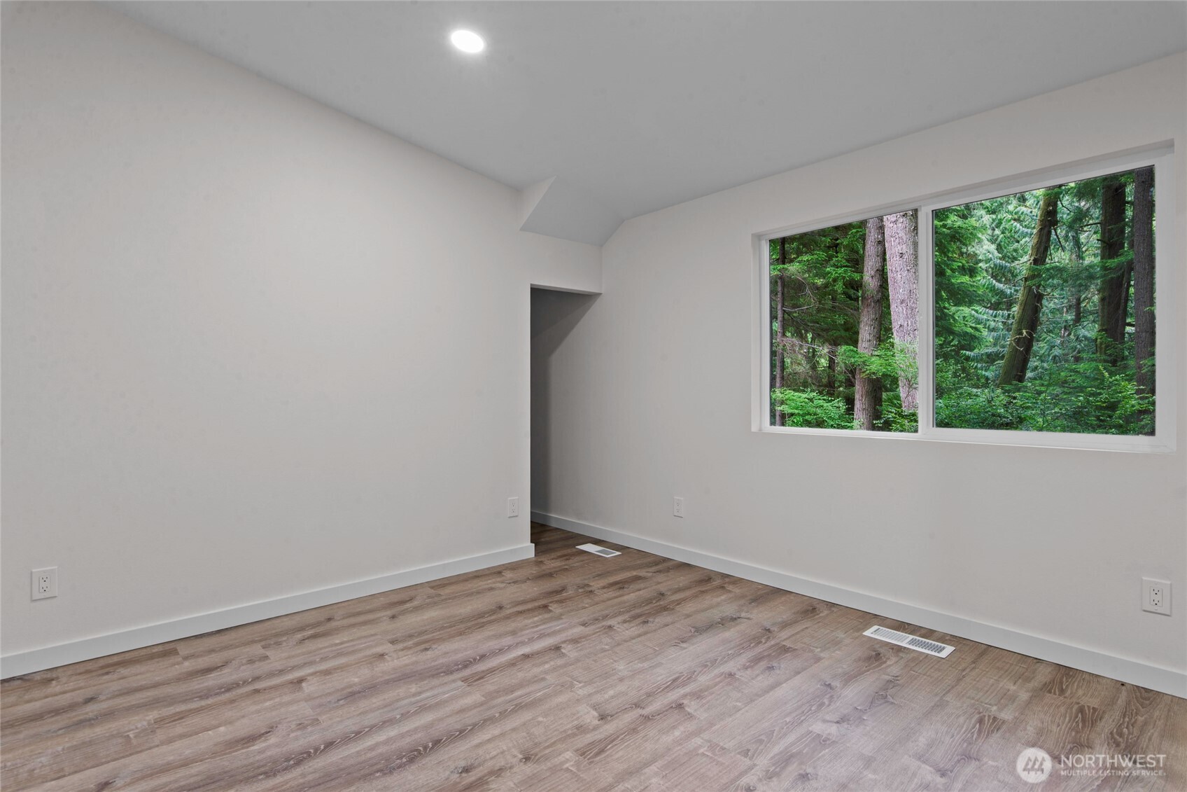 2909 144th Street Property Photo 19