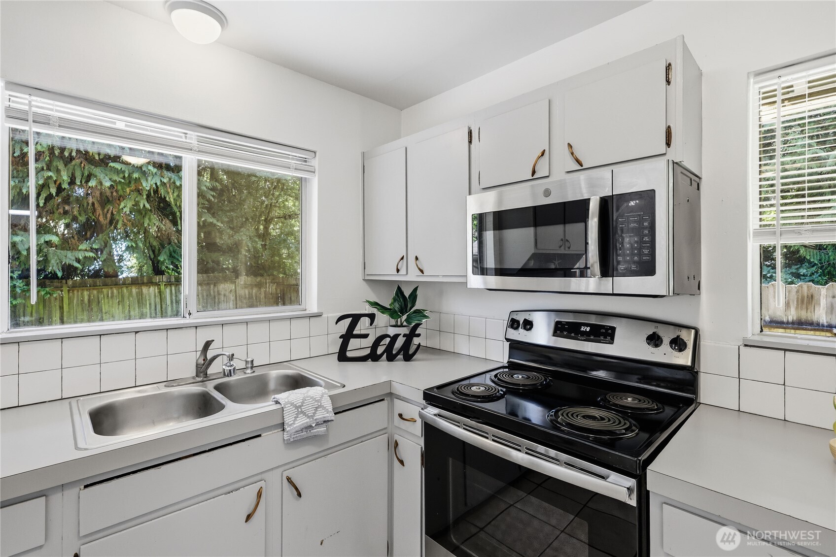 9191 Ne Loughrey Avenue Property Photo 13