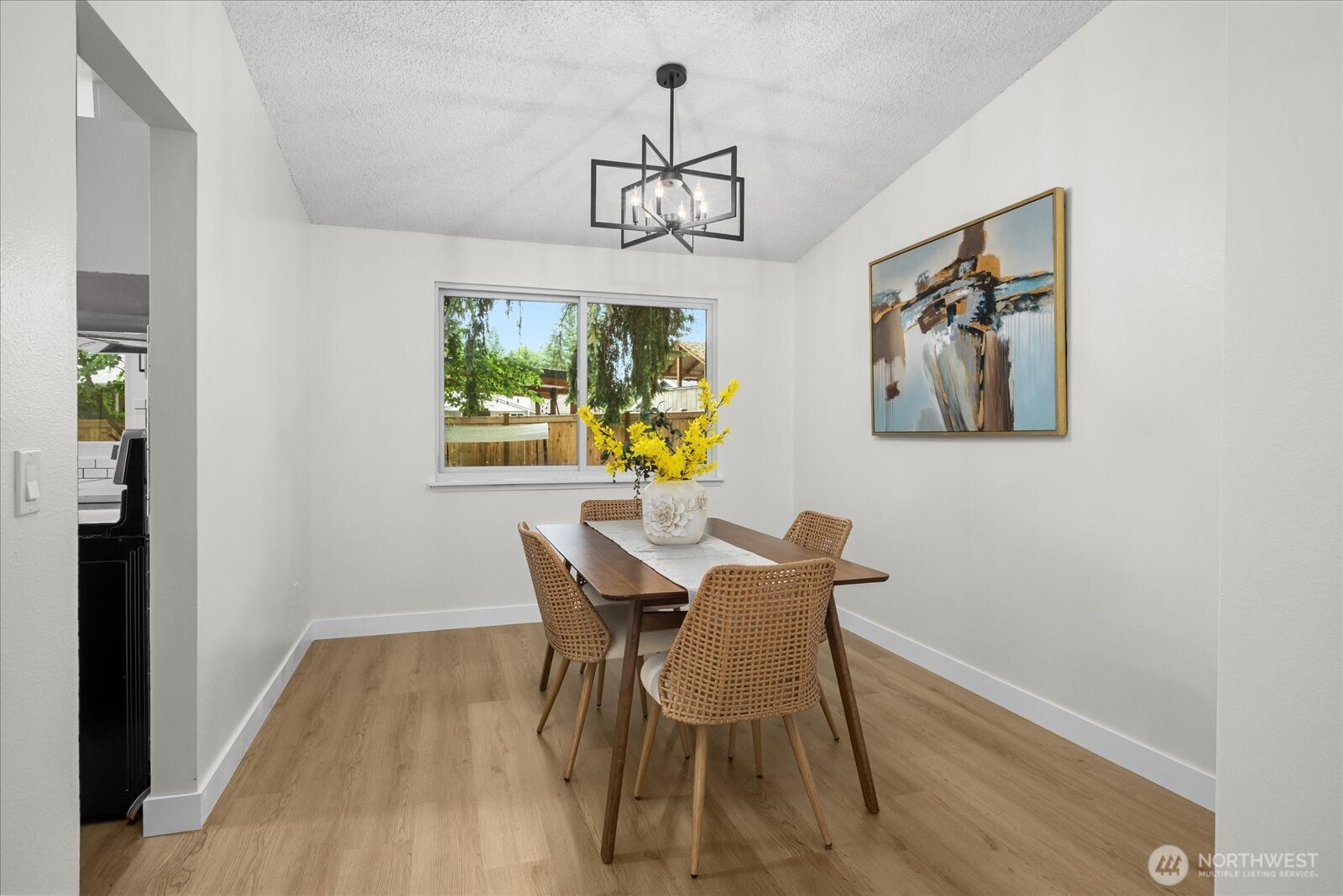2620 170th Street Property Photo 10