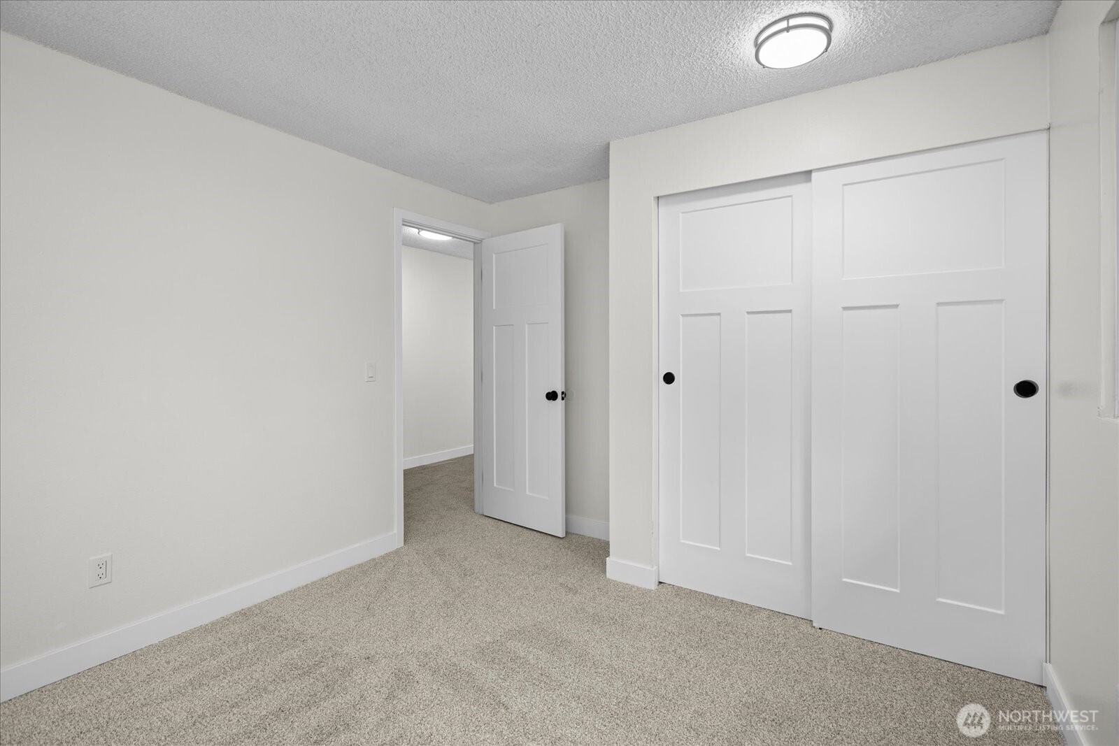 2620 170th Street Property Photo 25
