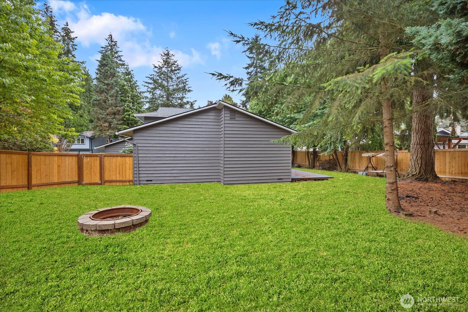 2620 170th Street Property Photo 37