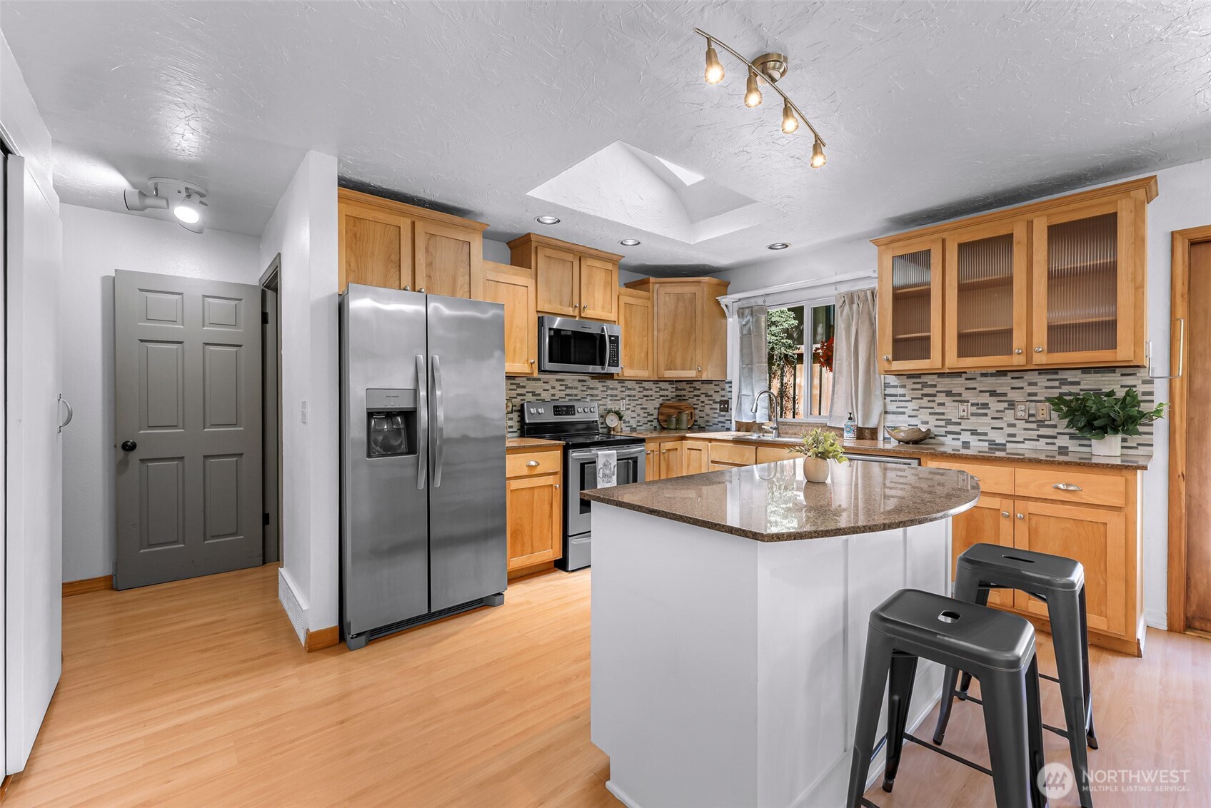 400 Sudden Valley Drive Property Photo 8