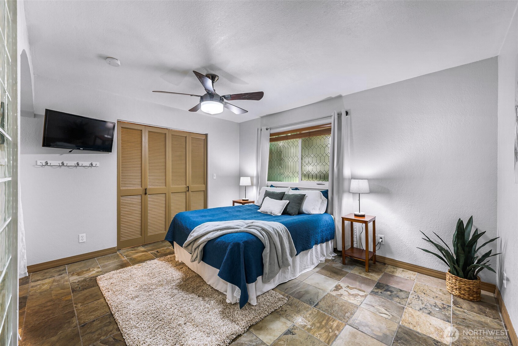 400 Sudden Valley Drive Property Photo 15