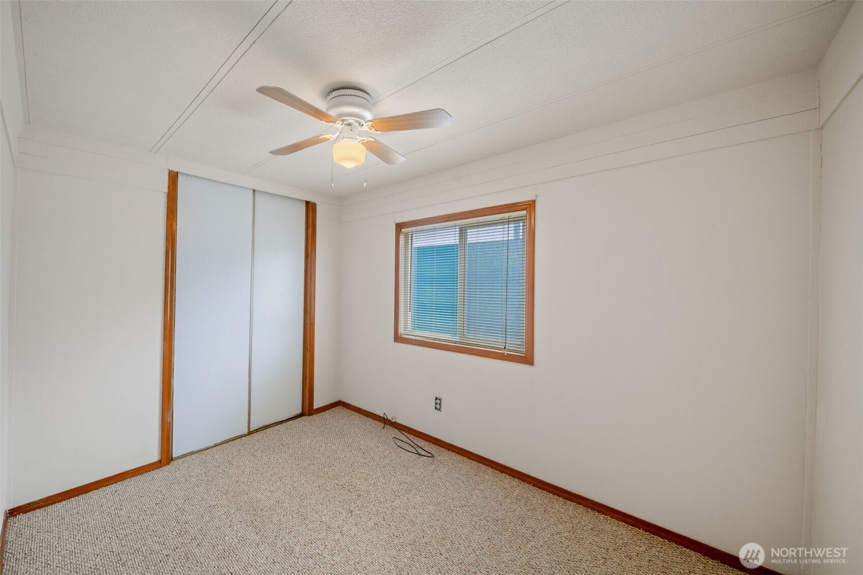 4045 49th Avenue 14 Property Photo 19