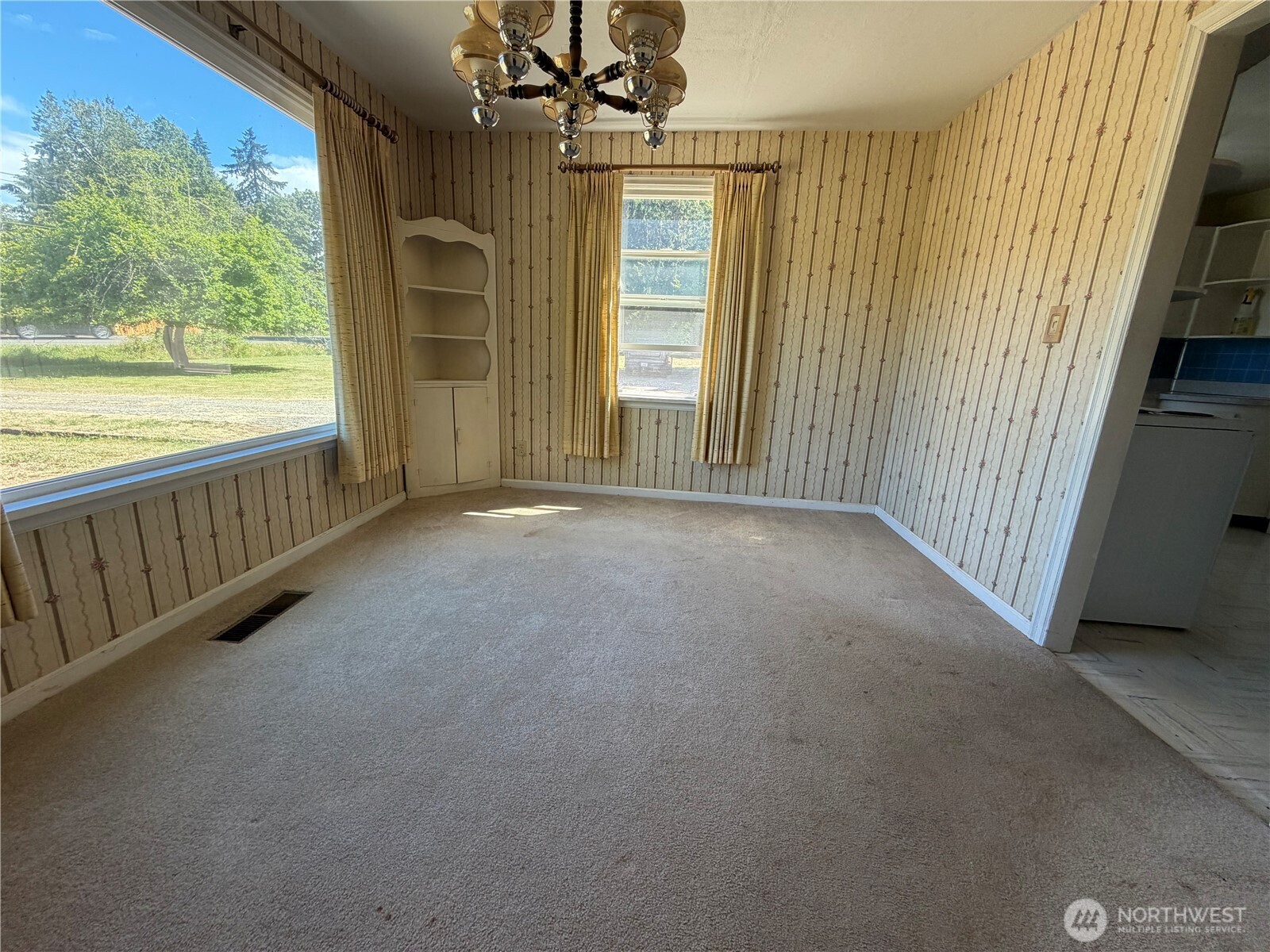 3845 Boston Harbor Road Property Photo 5