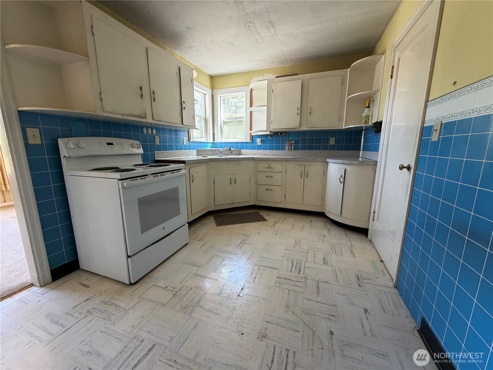 3845 Boston Harbor Road Property Photo 6