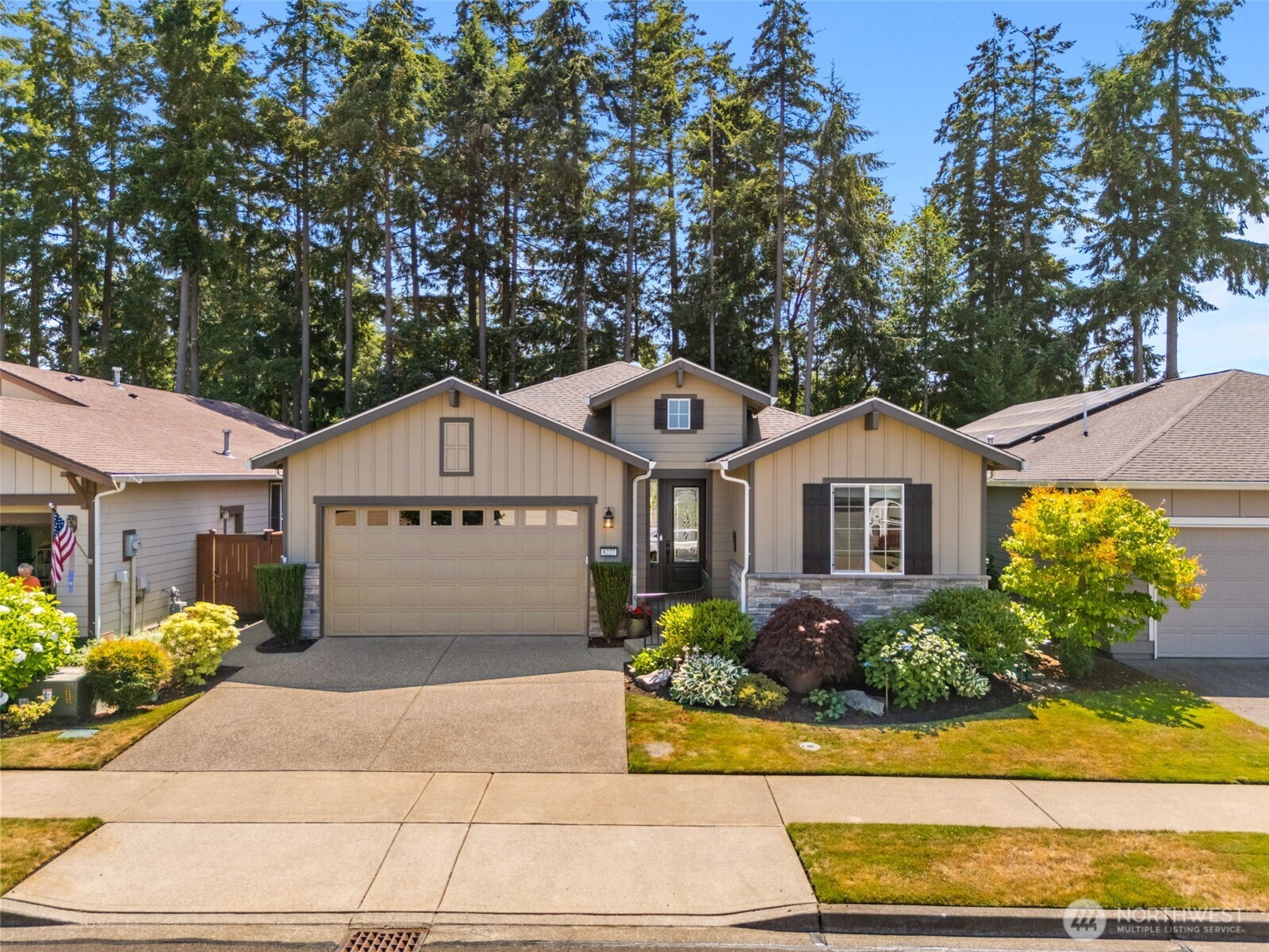 8227 Orcas Loop Property Photo 2