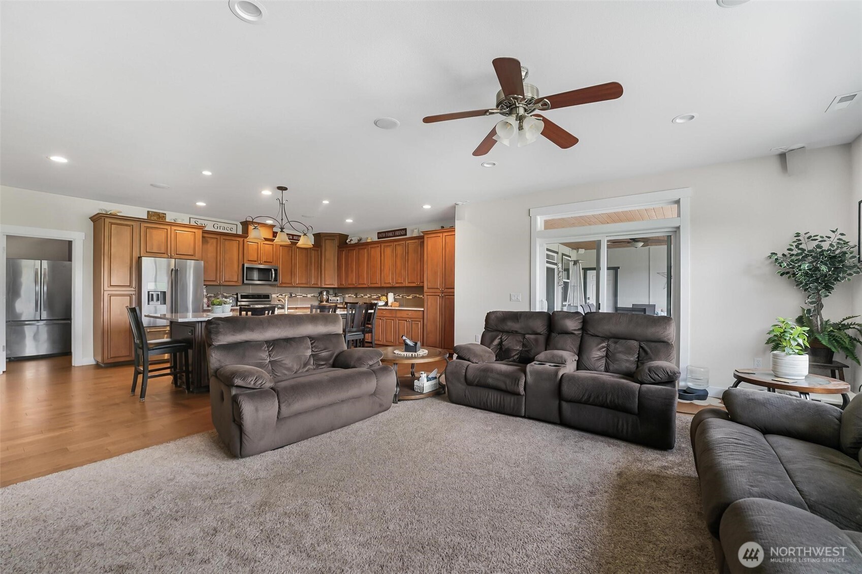 618 Ell Road Property Photo 13