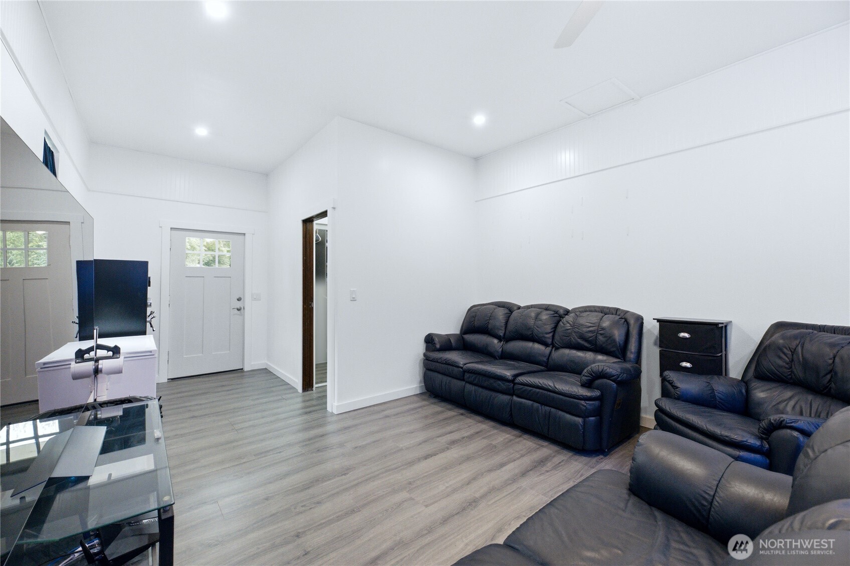 45940 Albert Street Property Photo 11