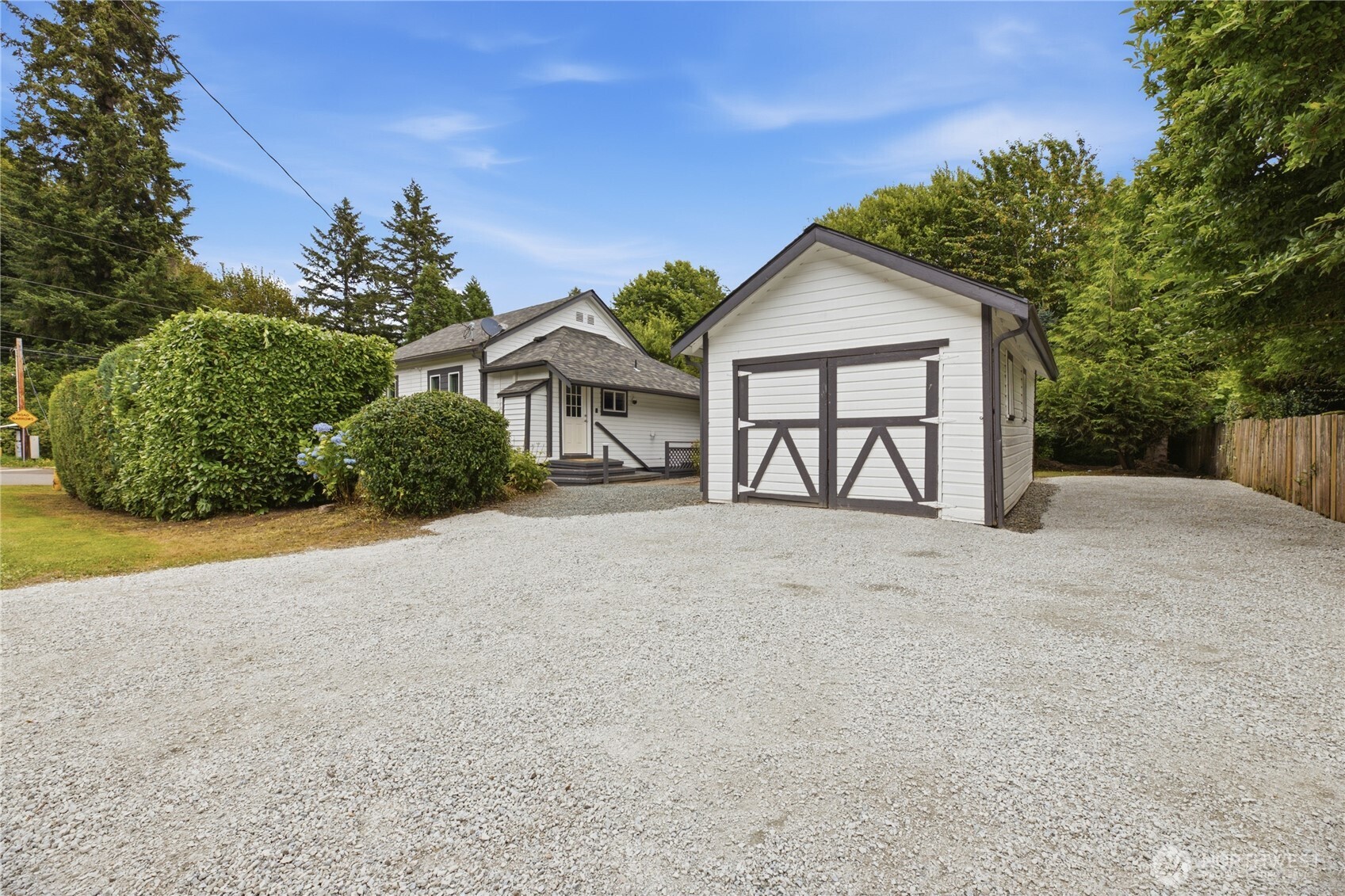 45940 Albert Street Property Photo 29