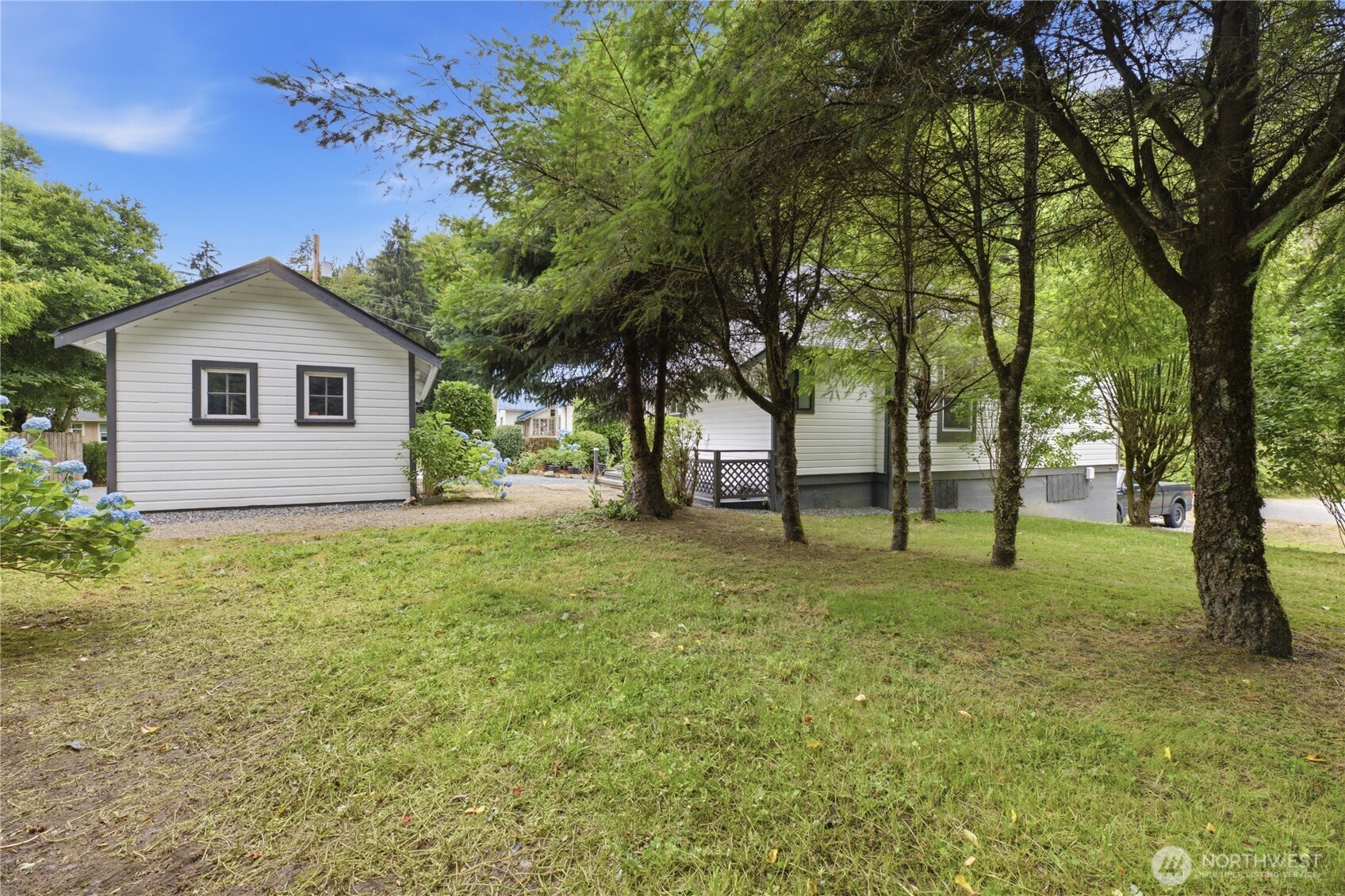45940 Albert Street Property Photo 31