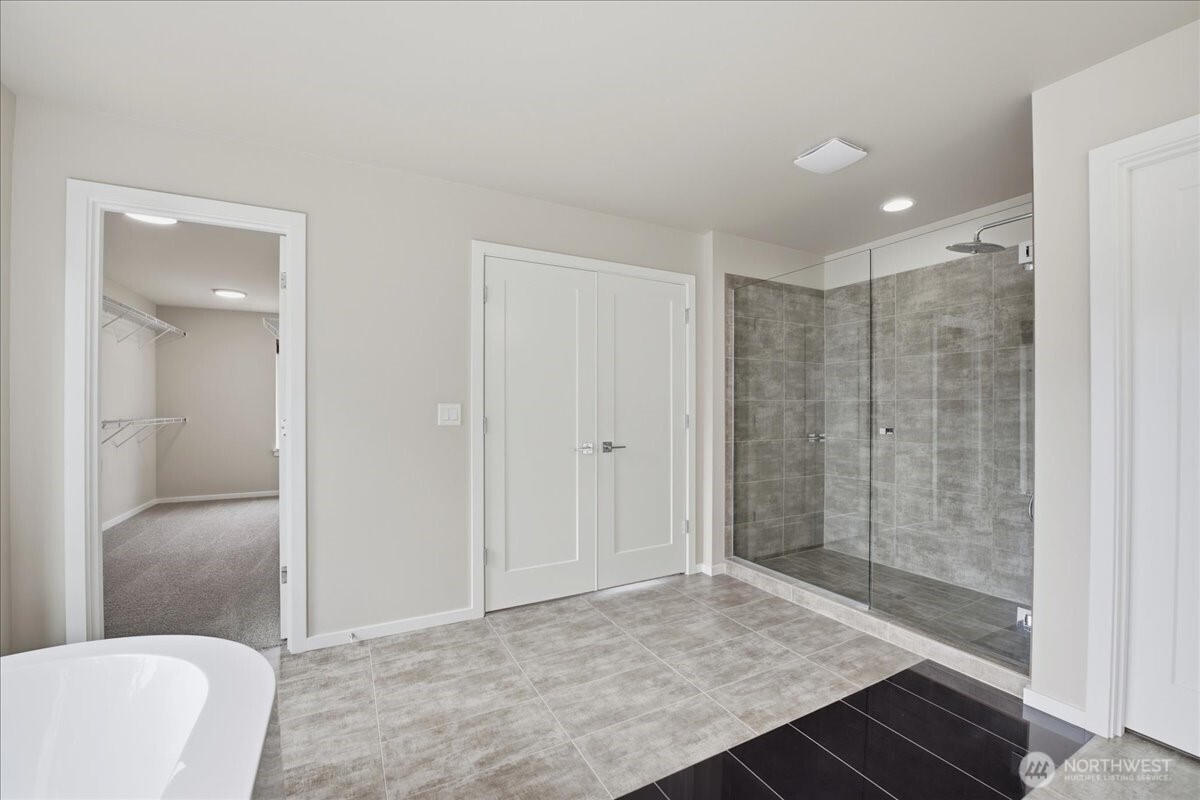 16005 57th Avenue Property Photo 21
