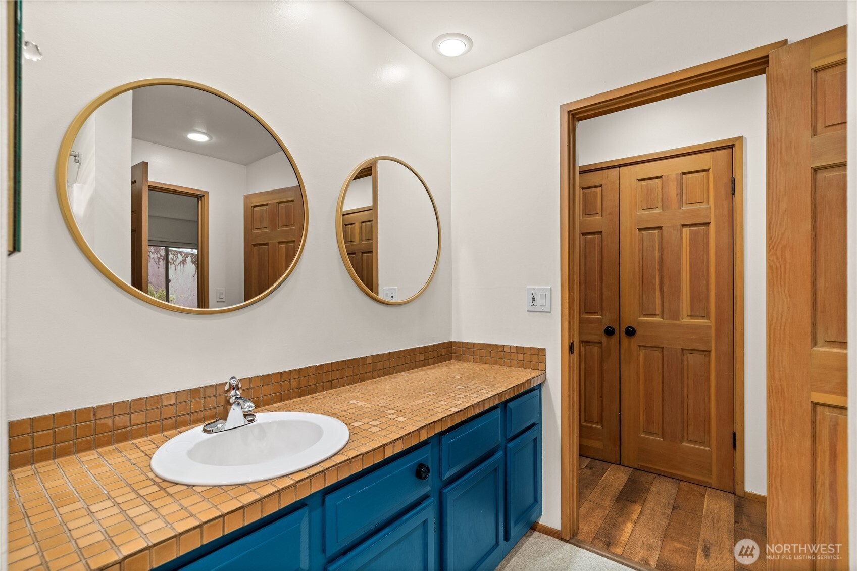2811 14th 101 Property Photo 19