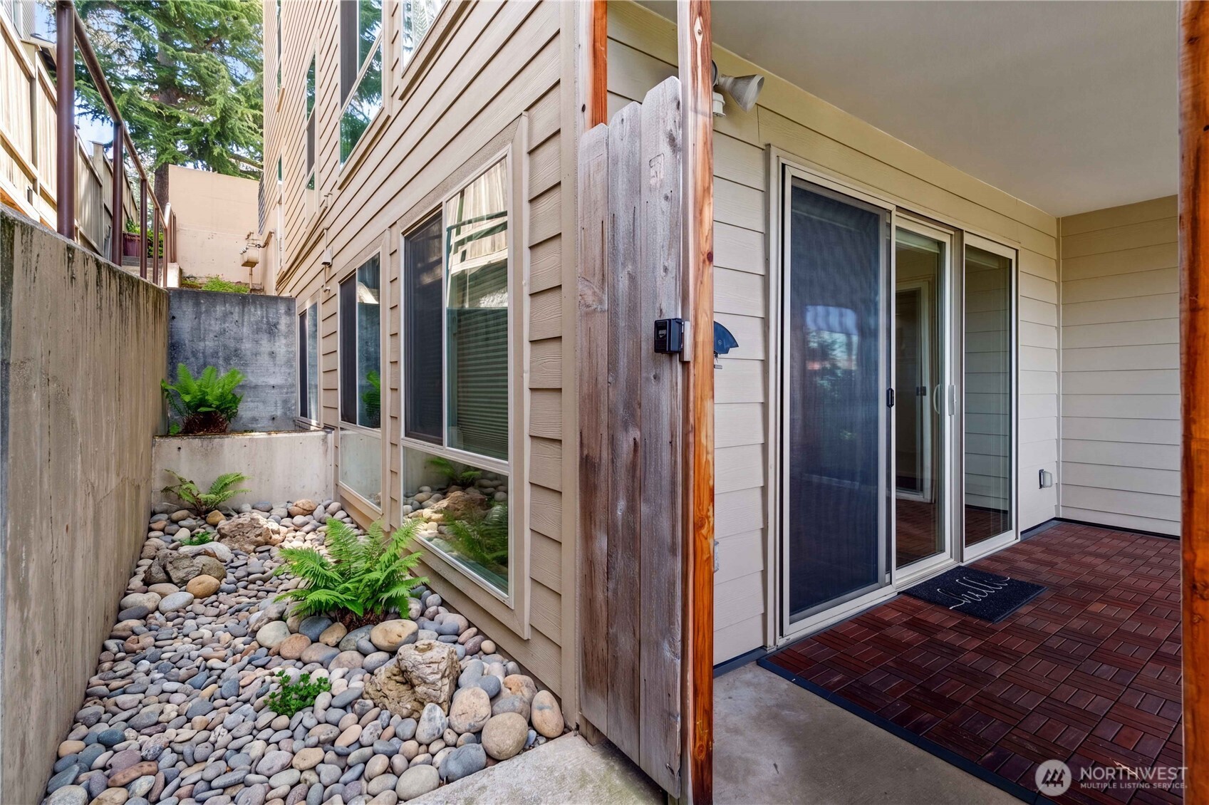 2811 14th 101 Property Photo 23