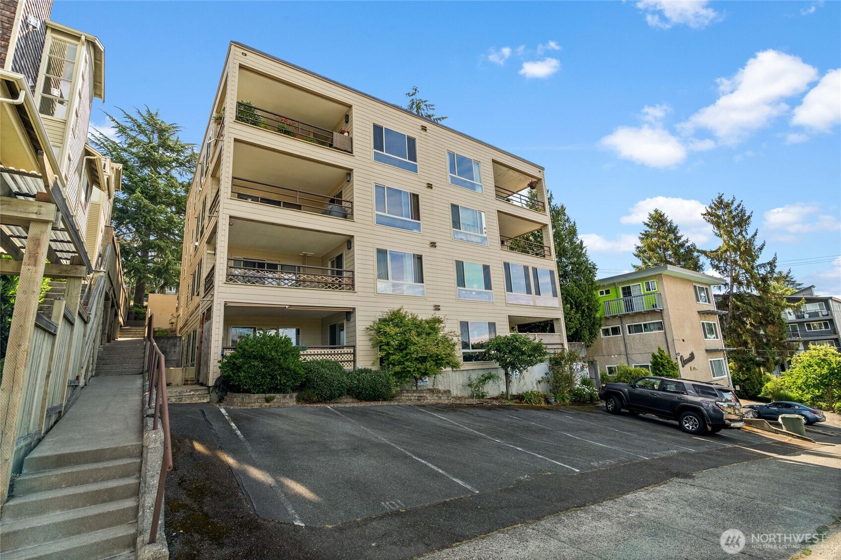 2811 14th 101 Property Photo 26