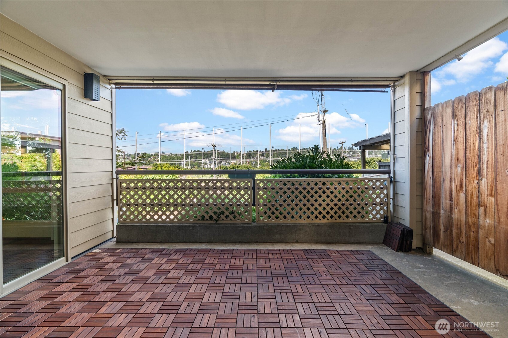 2811 14th 101 Property Photo 27