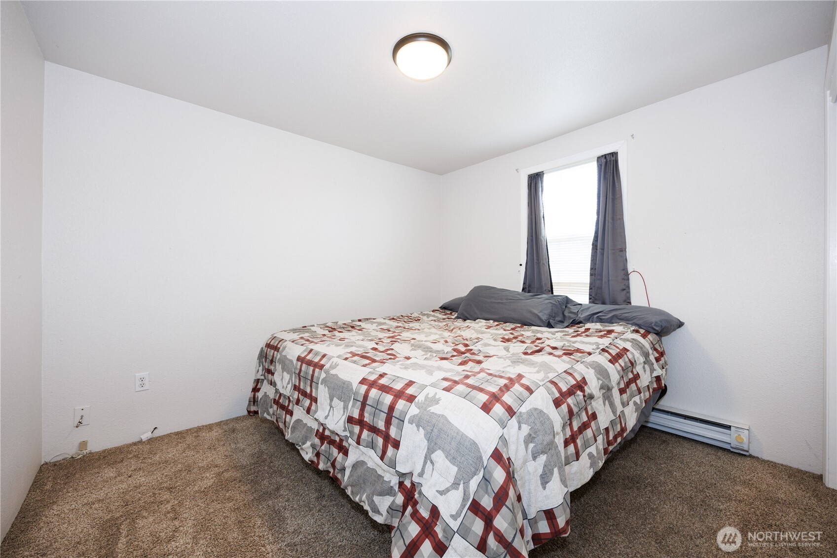 136 First Street Property Photo 14