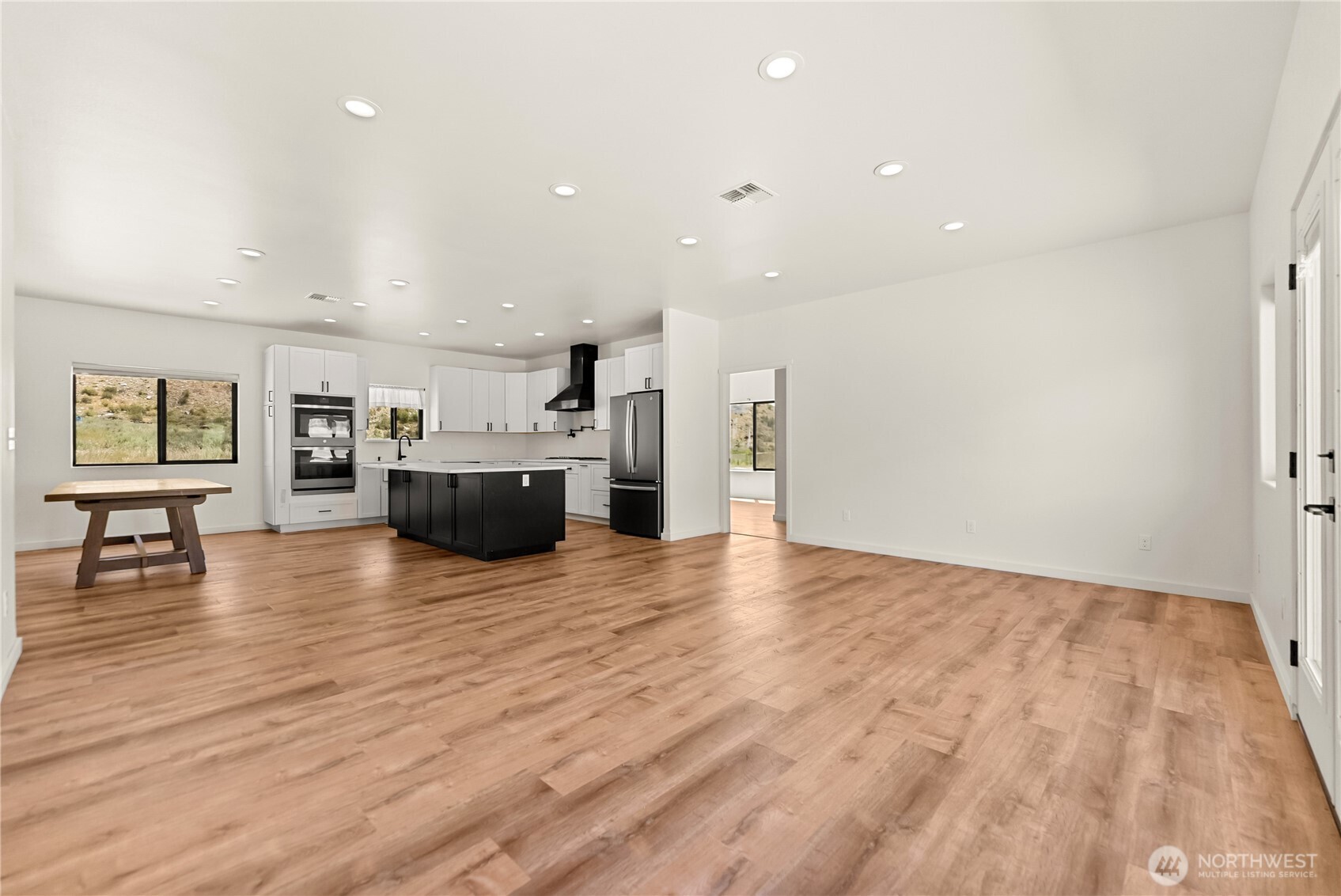 701 North Star Property Photo 10