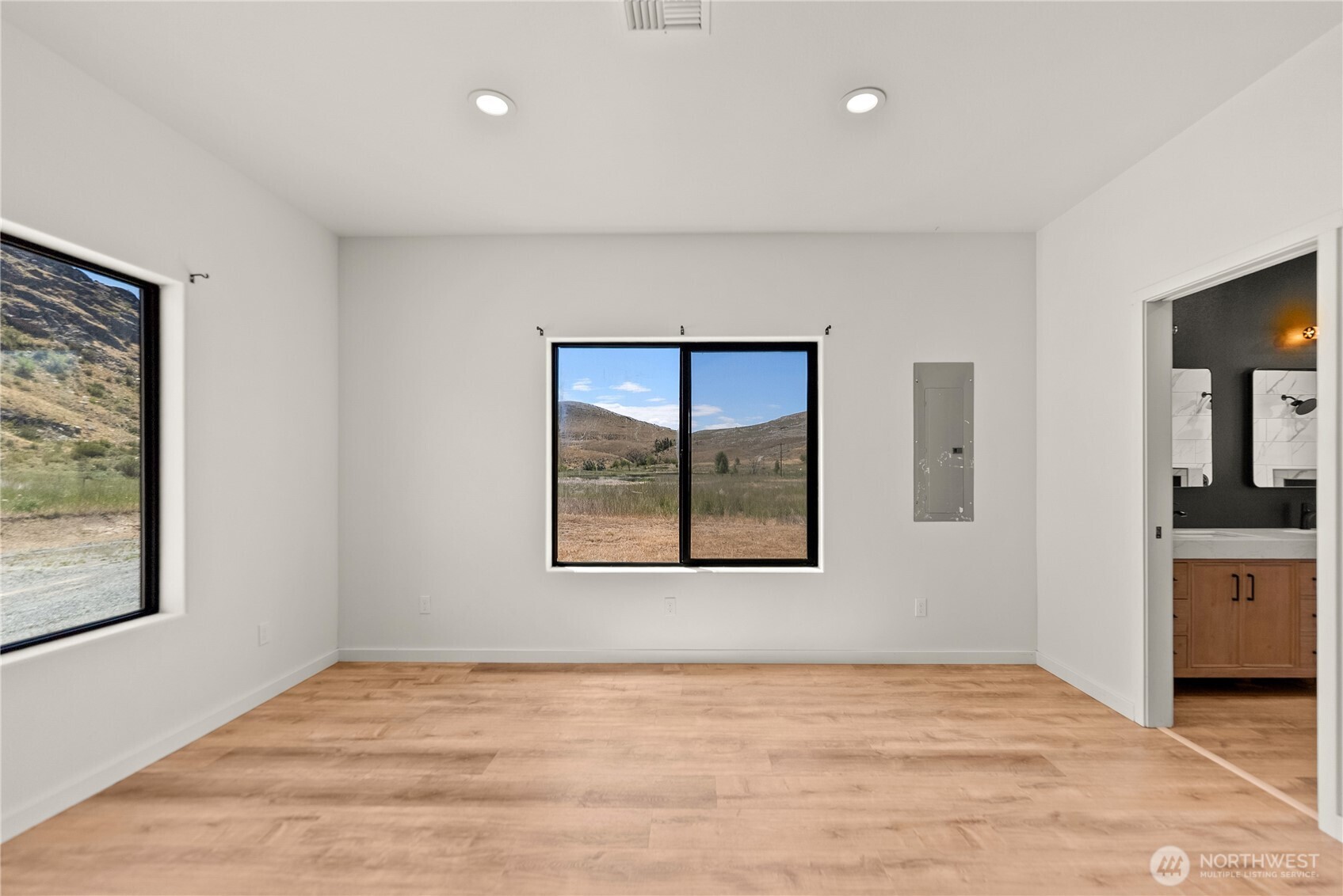 701 North Star Property Photo 12