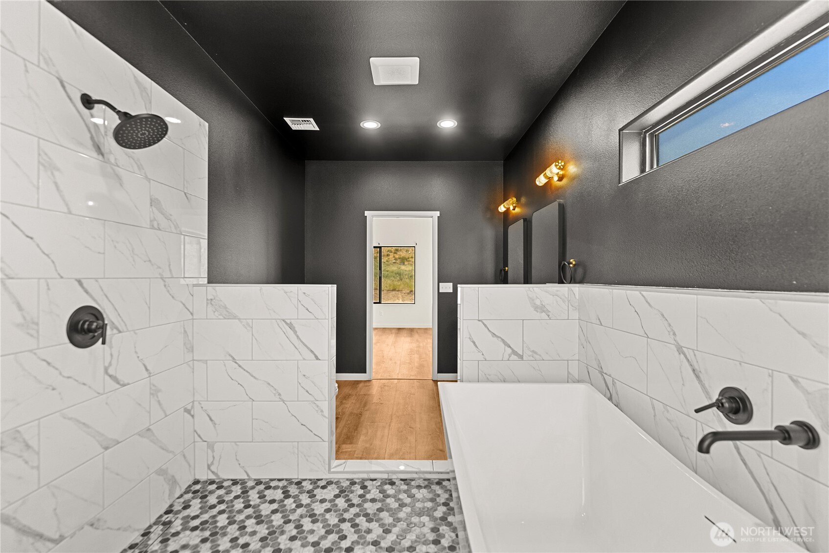 701 North Star Property Photo 18