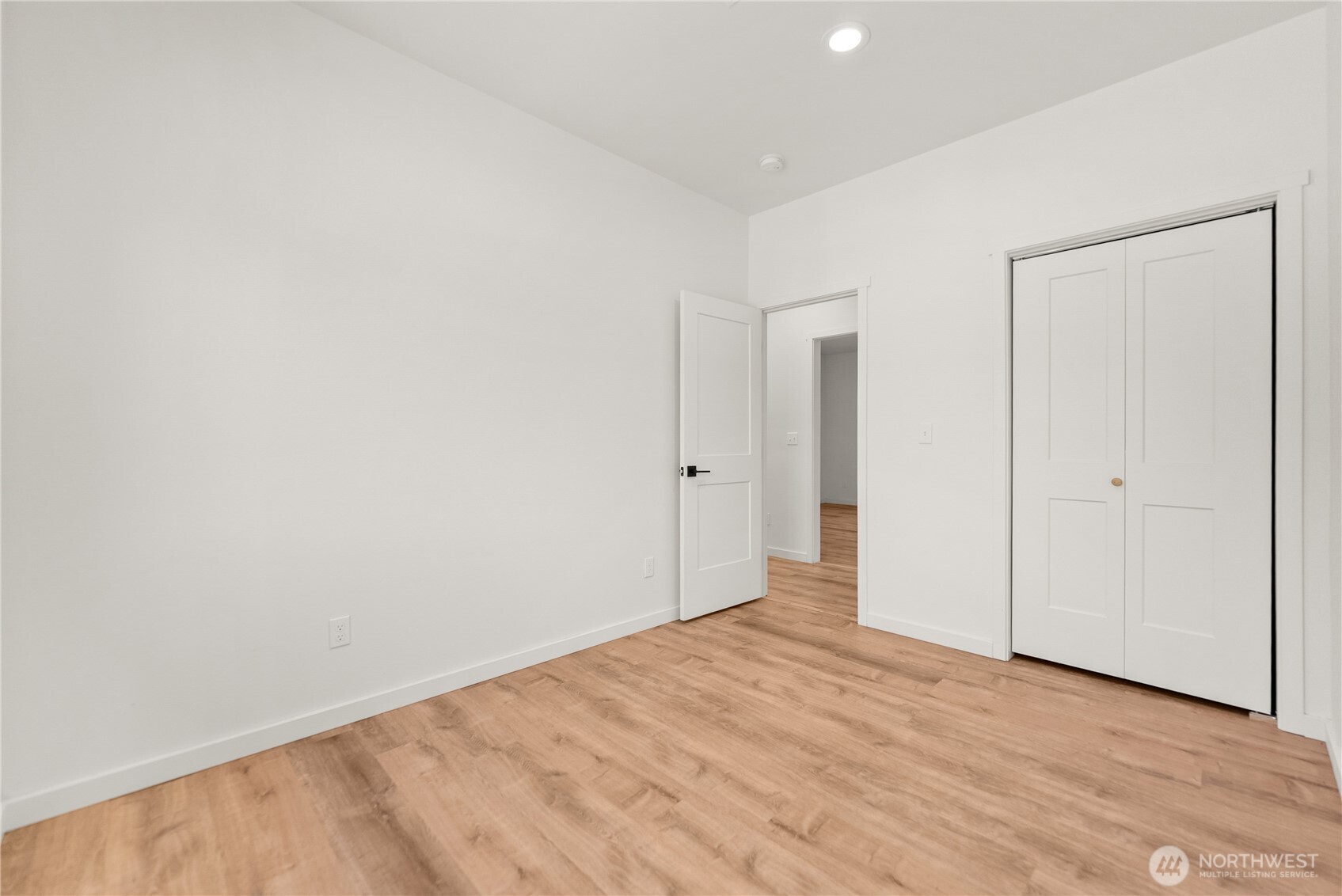 701 North Star Property Photo 26