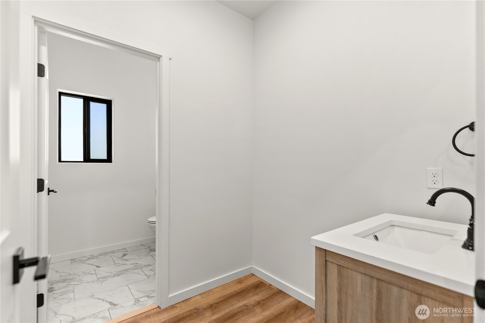 701 North Star Property Photo 27