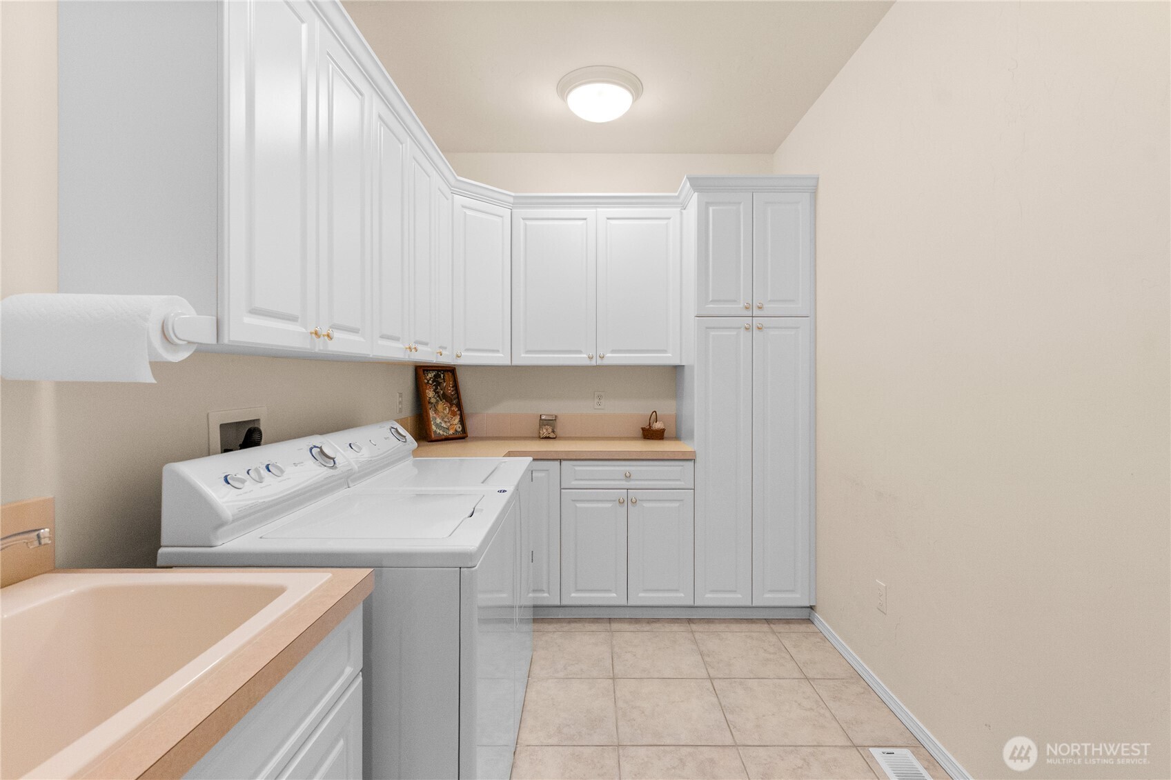 7002 Fairway Lane Property Photo 11
