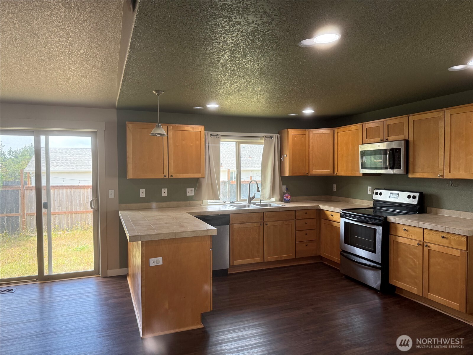 32305 I Street Property Photo 5