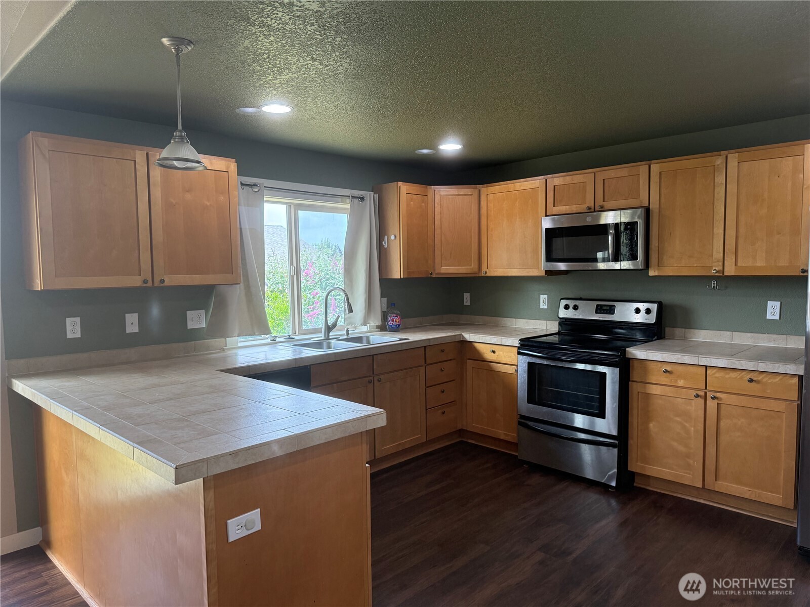 32305 I Street Property Photo 6