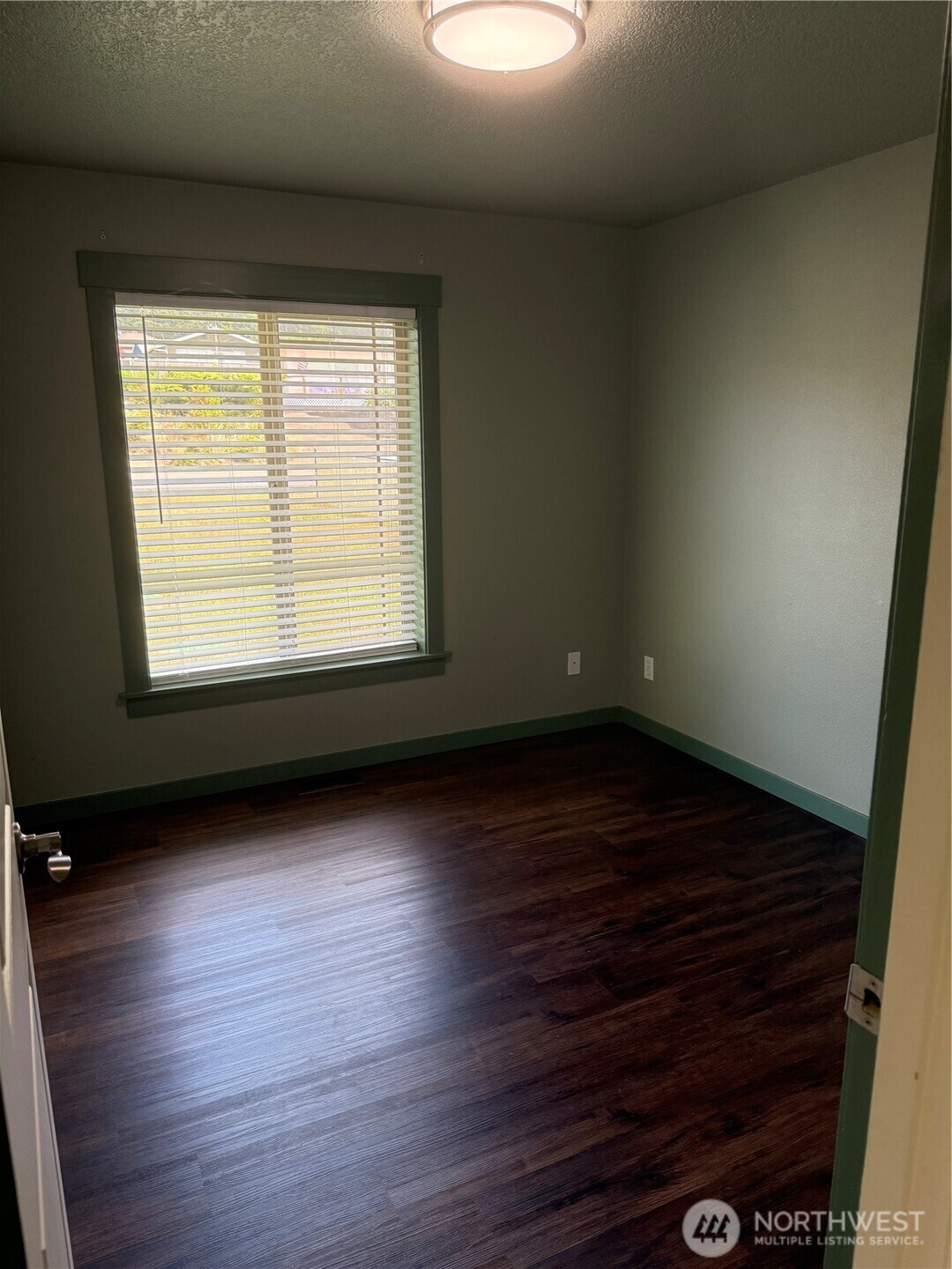 32305 I Street Property Photo 13
