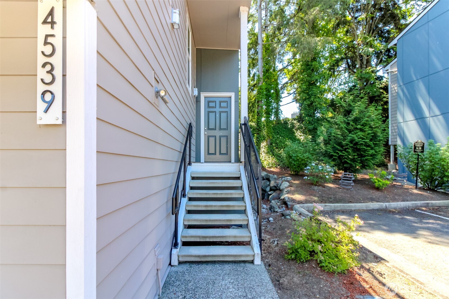 4539 S 248th Place 16c4 Property Photo 2