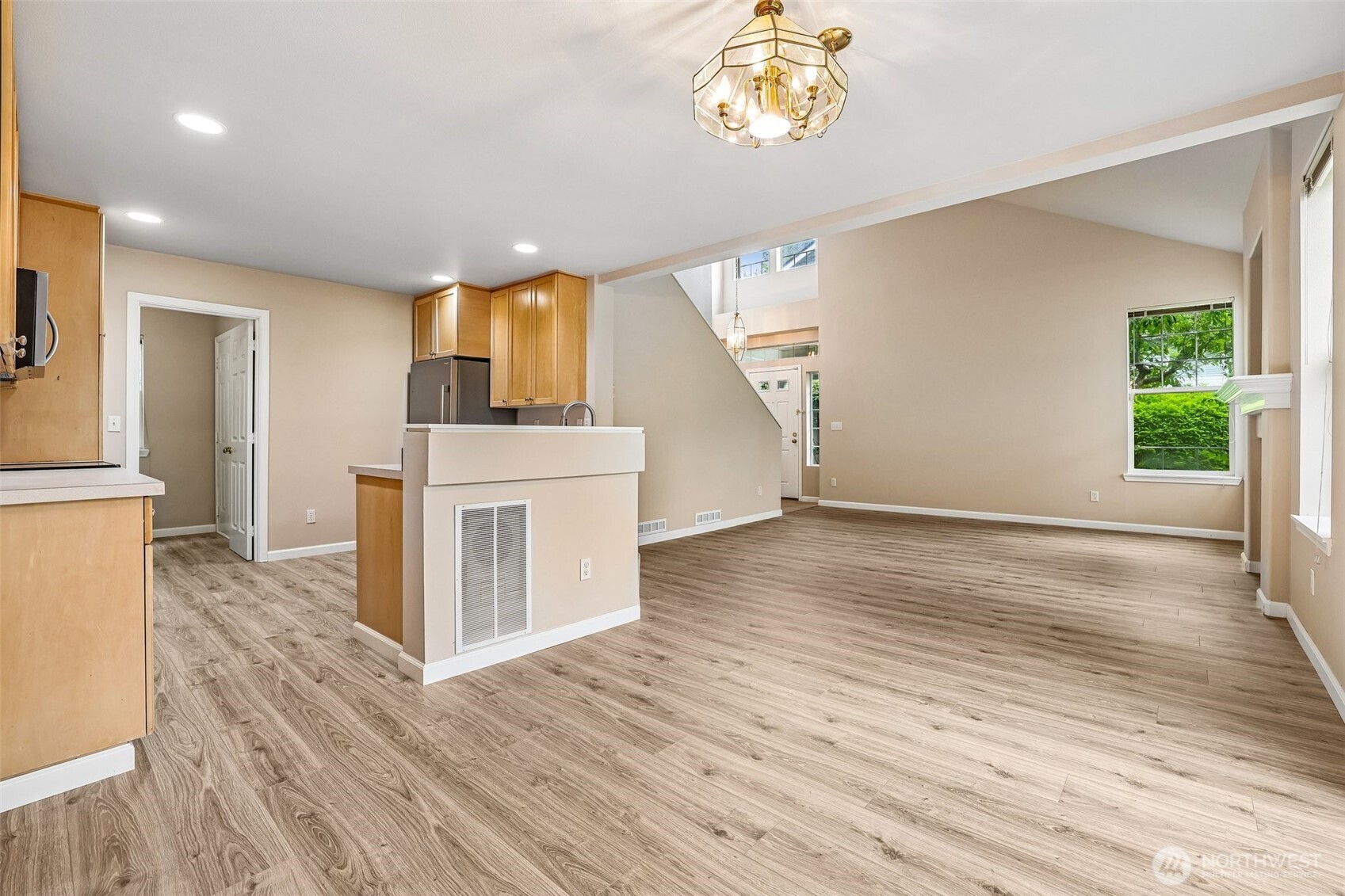 19107 110th Place Property Photo 10