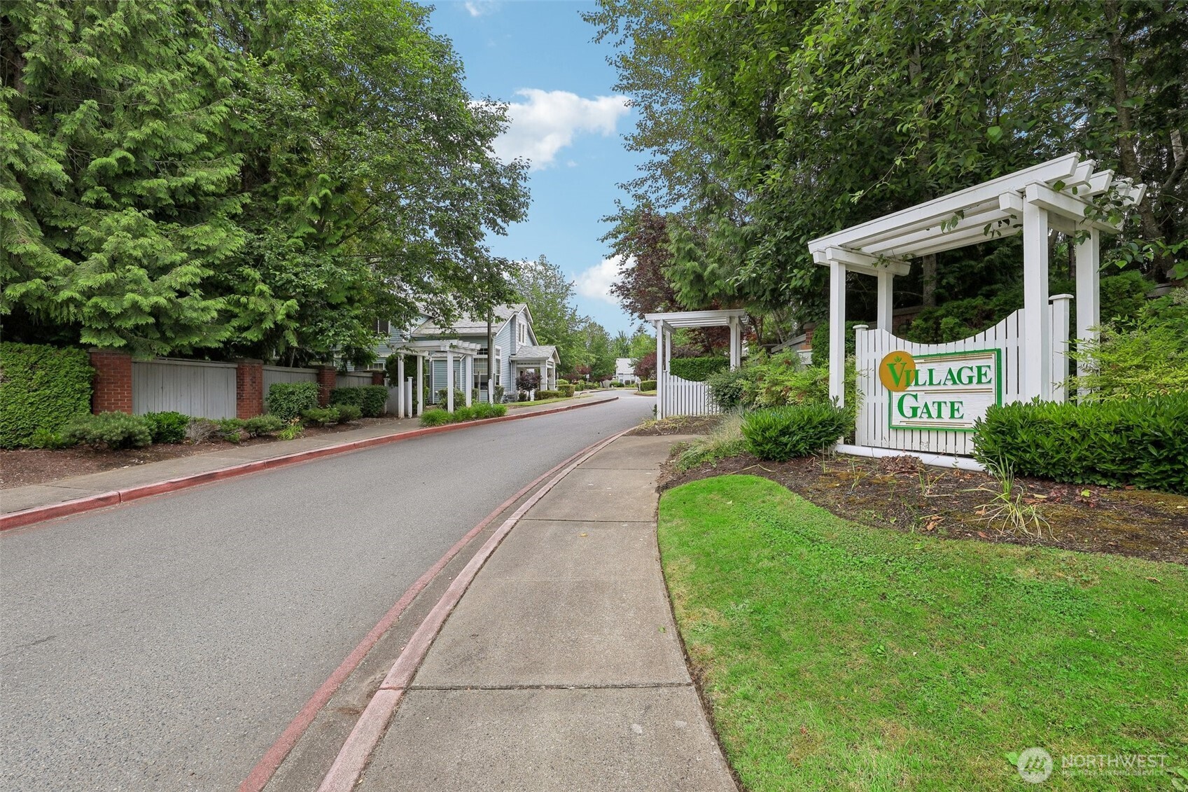 19107 110th Place Property Photo 31