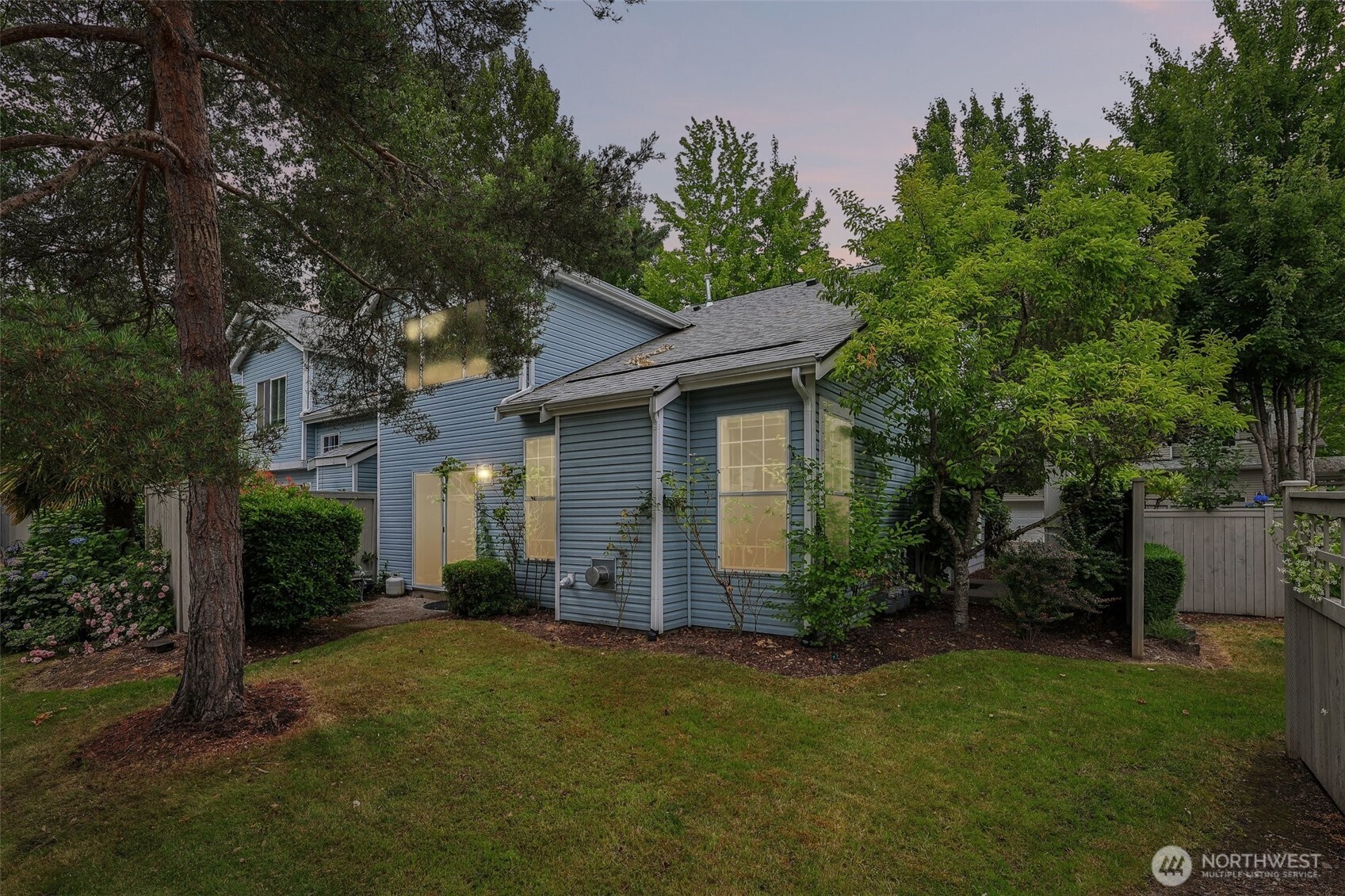 19107 110th Place Property Photo 33