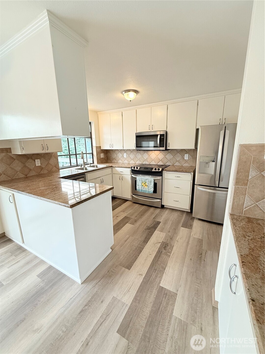 5010 84th Avenue Property Photo 13