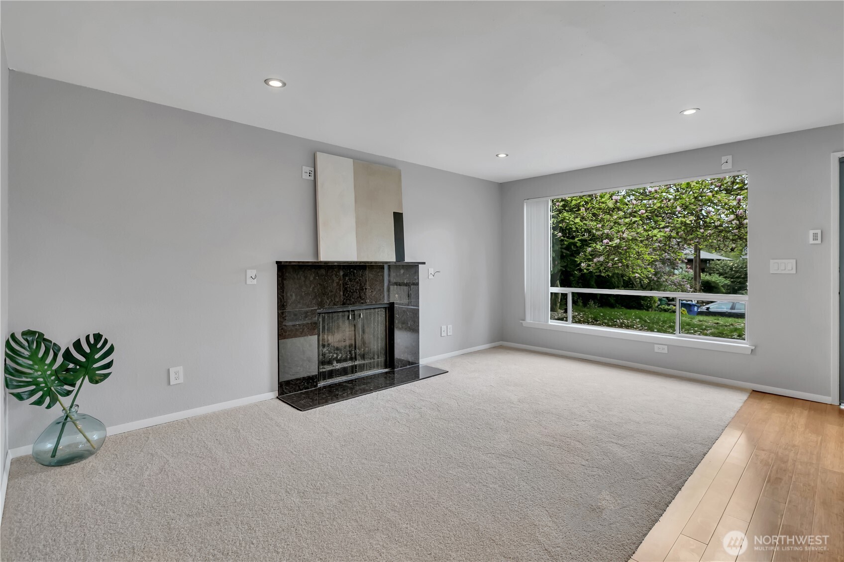 13033 31st Ave Property Photo 7