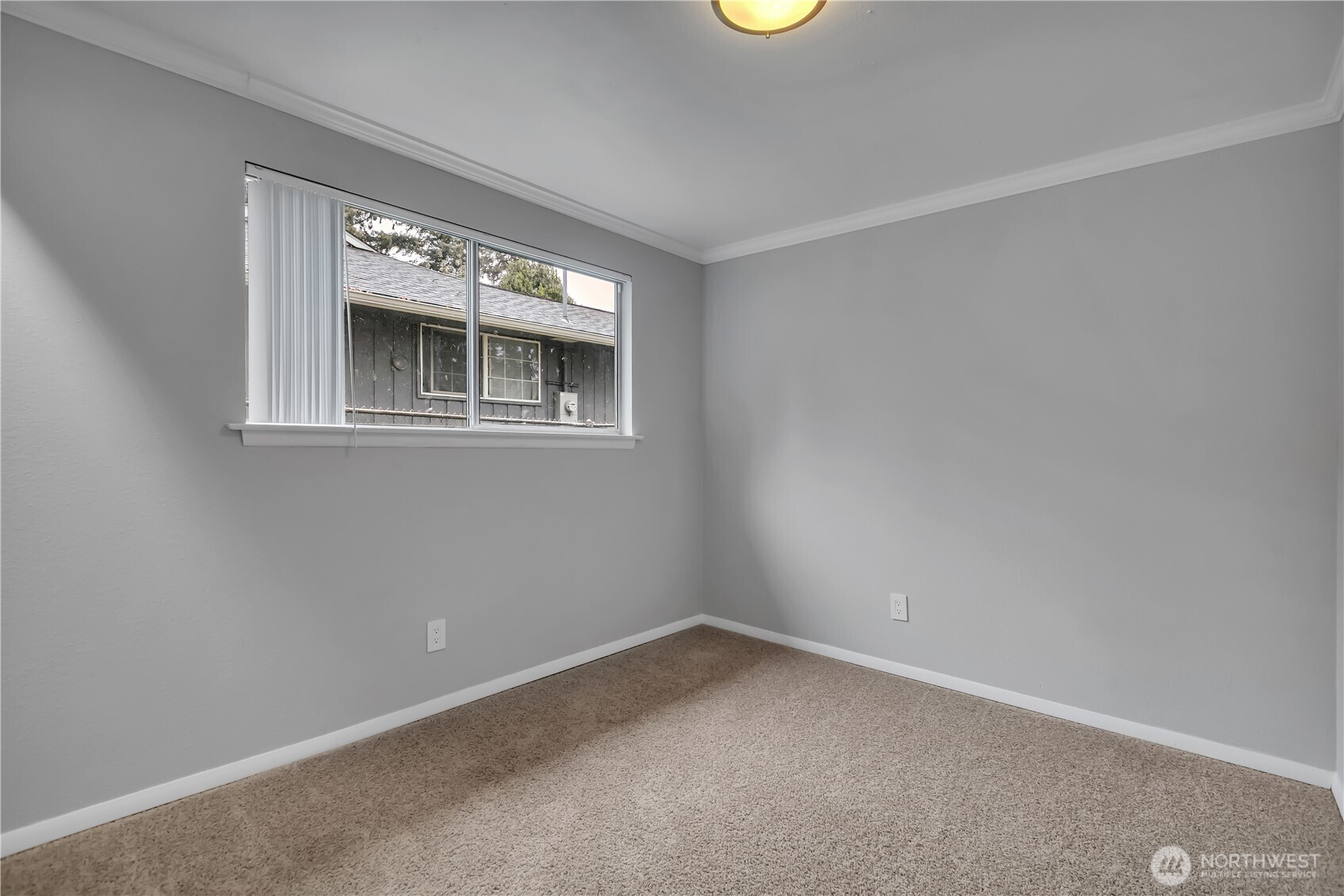 13033 31st Ave Property Photo 20