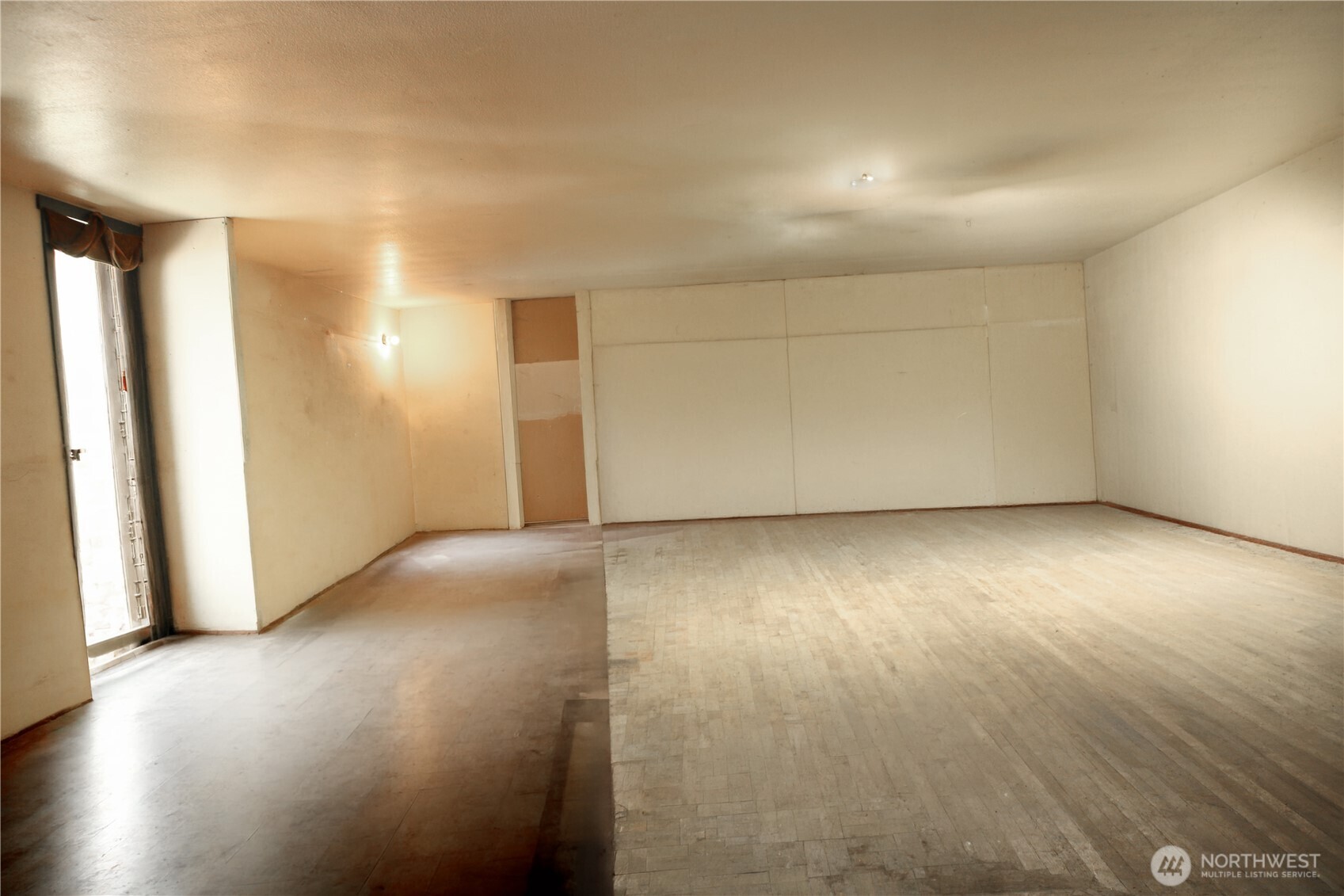 699 State Route 7 Property Photo 6