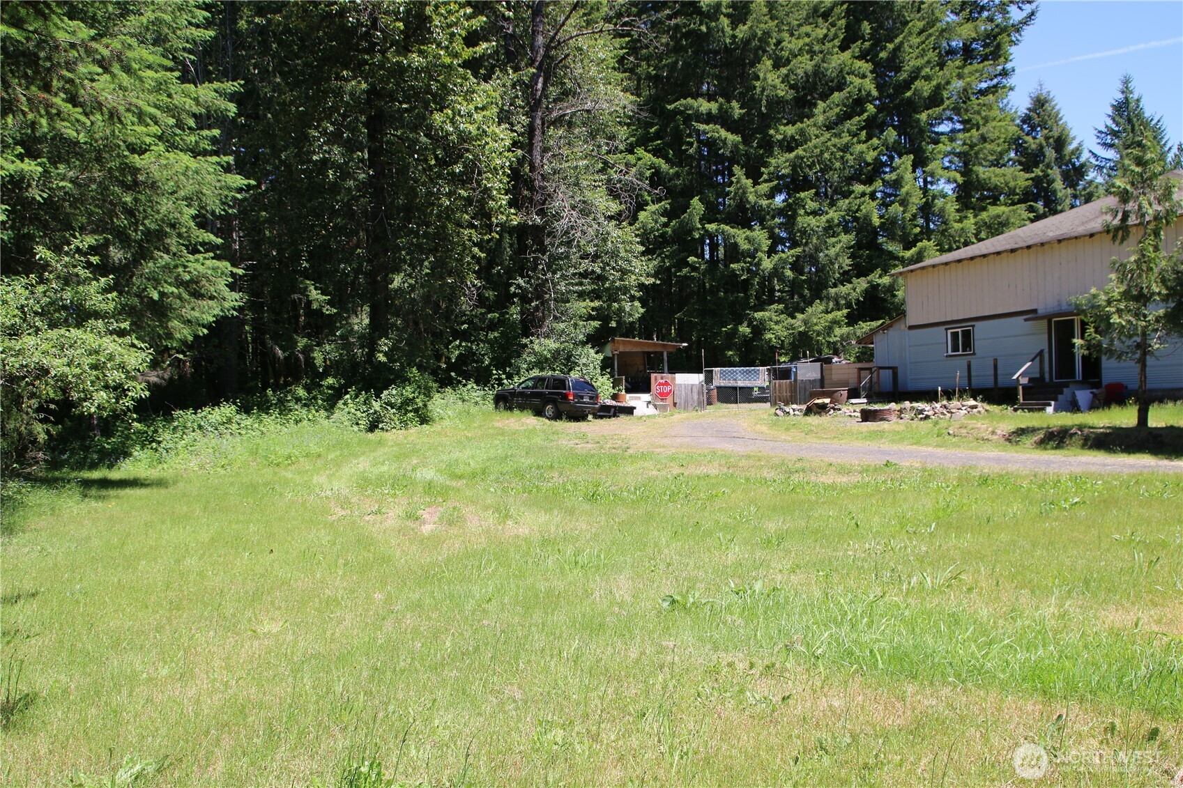 699 State Route 7 Property Photo 10