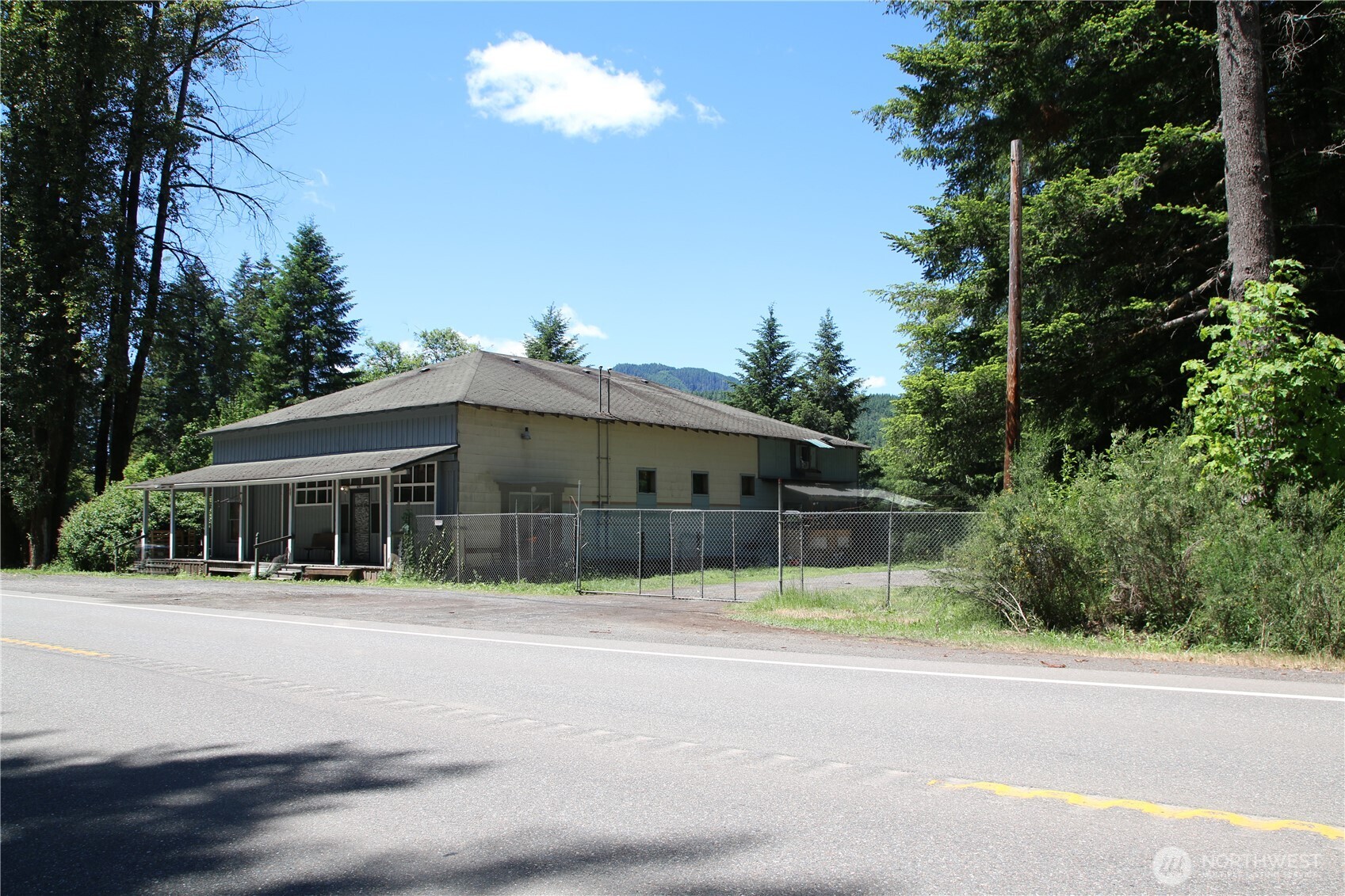 699 State Route 7 Property Photo 11