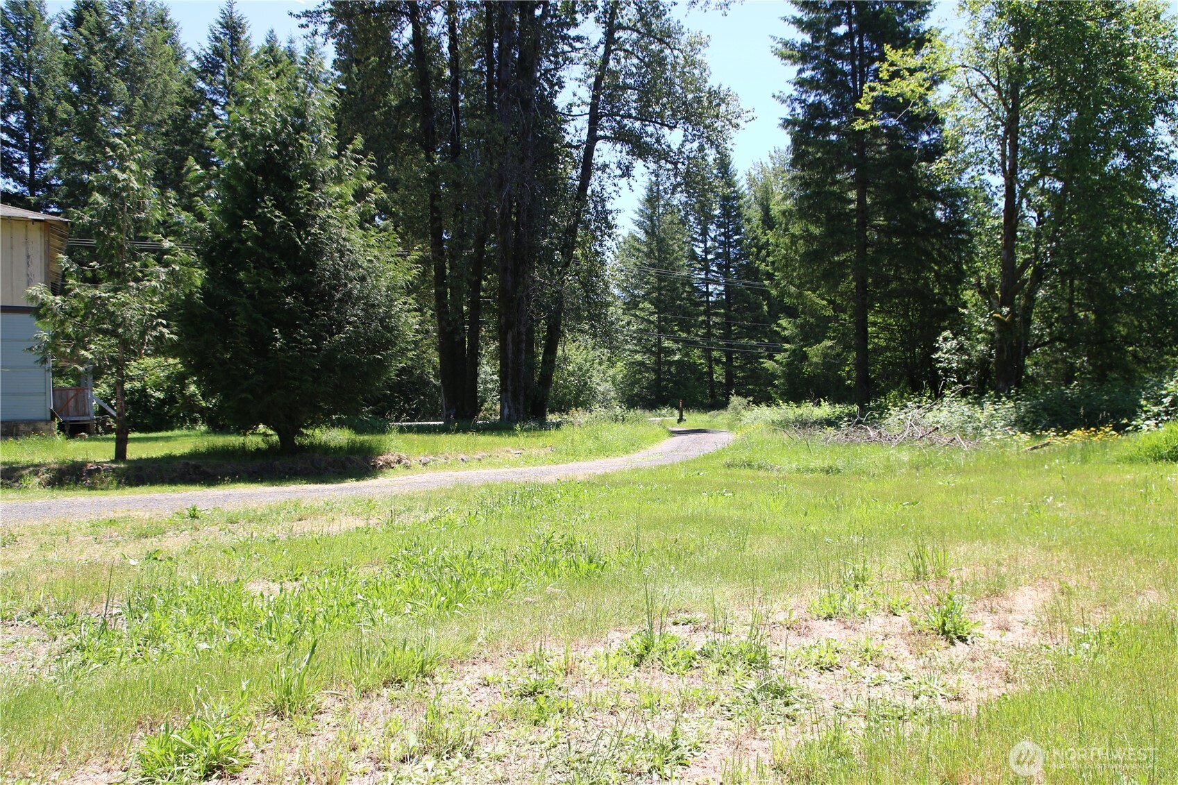 699 State Route 7 Property Photo 12
