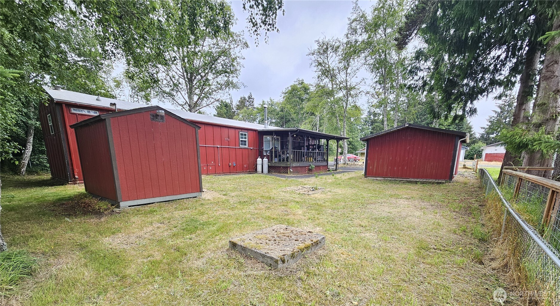 2707 240th Place Property Photo 7